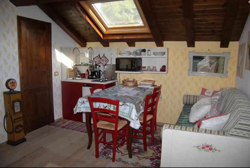 Studio Apartment - Photo 12