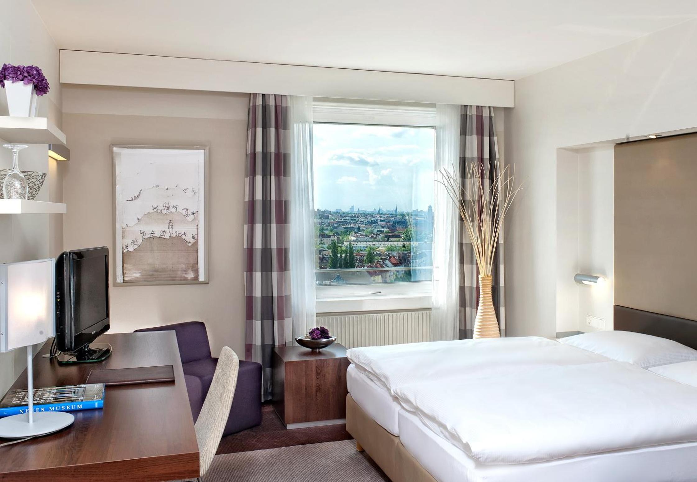 Double or Twin Room photo 1
