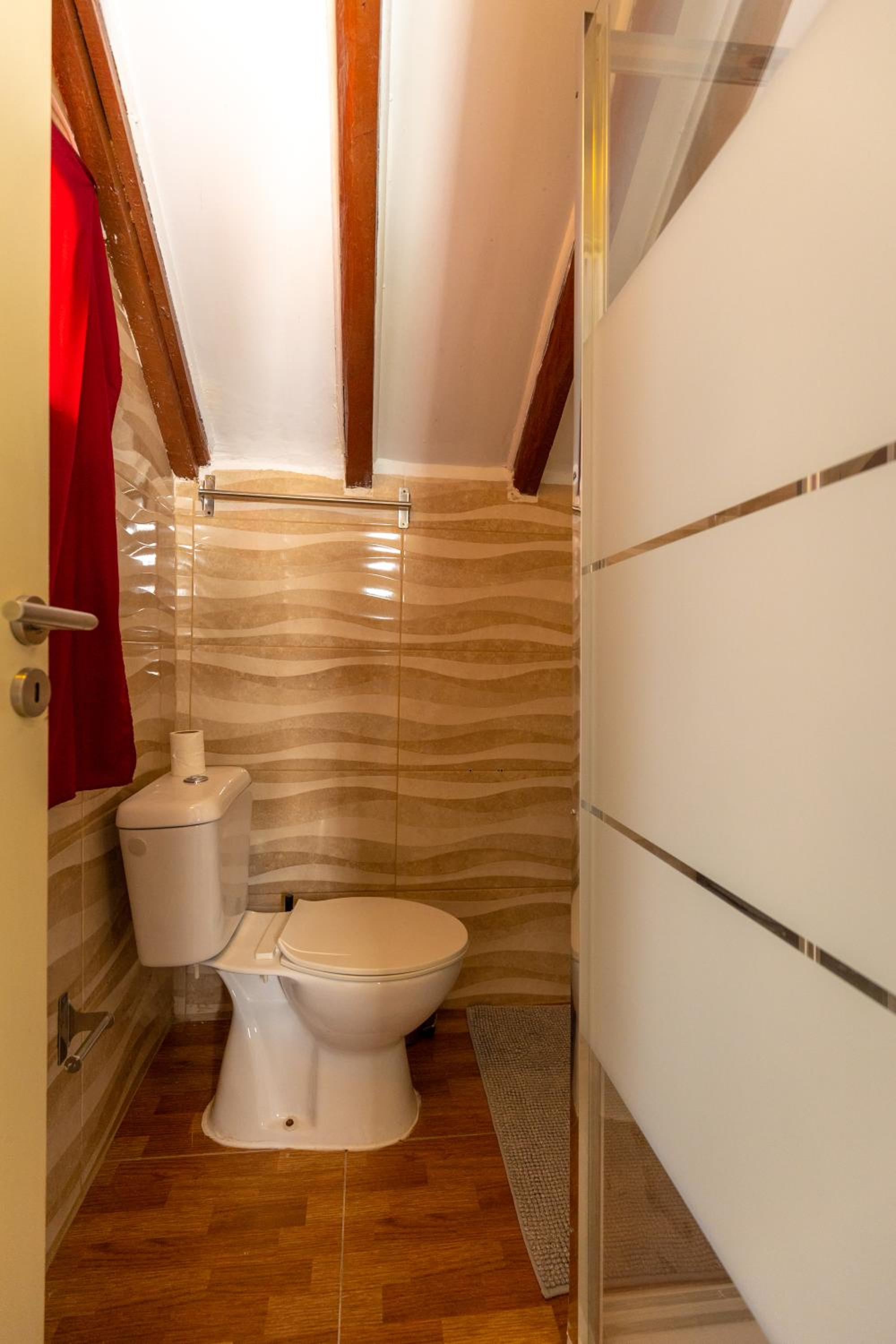 Deluxe Quadruple Room - Photo 5