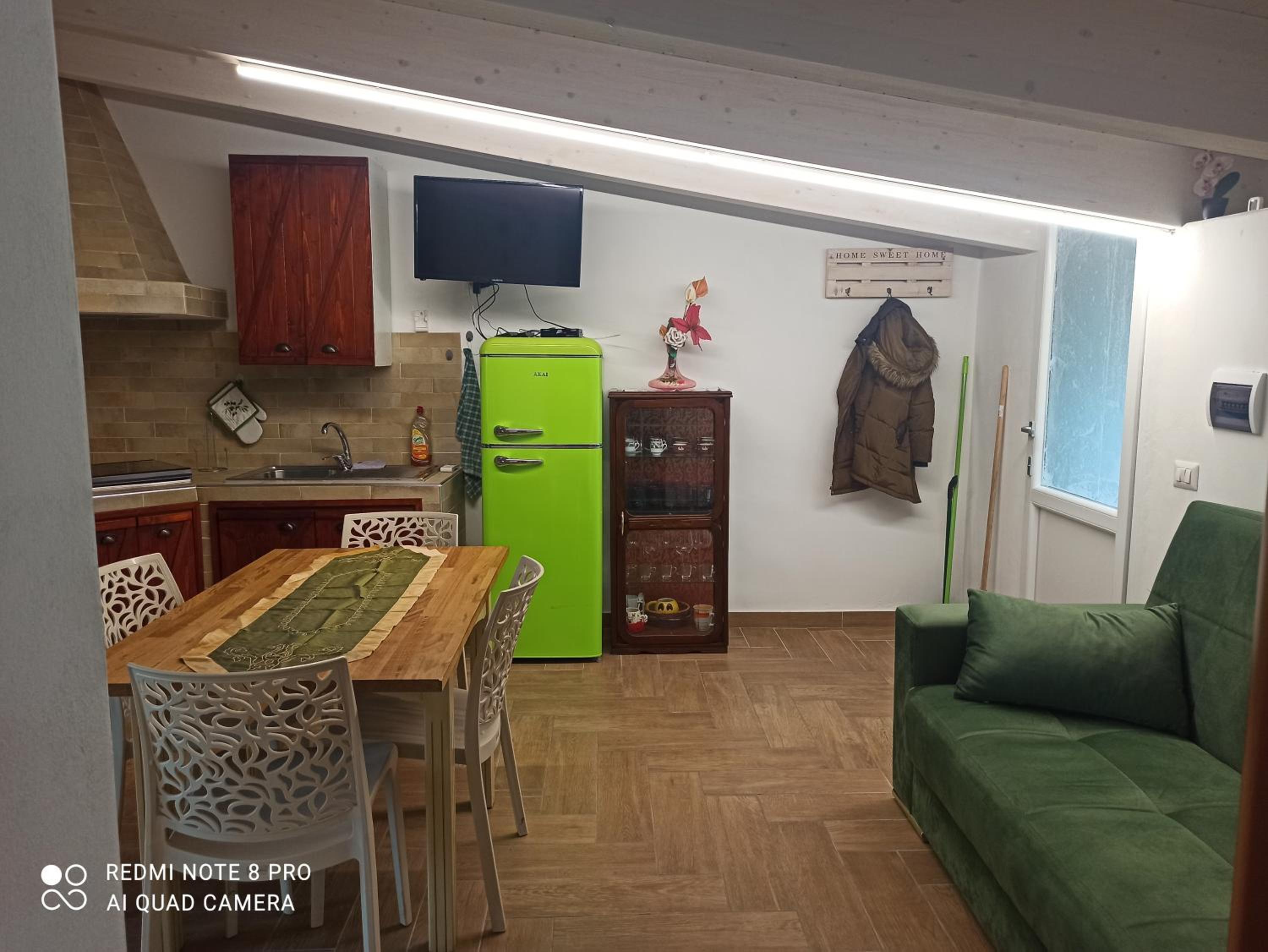 One-Bedroom House photo 3
