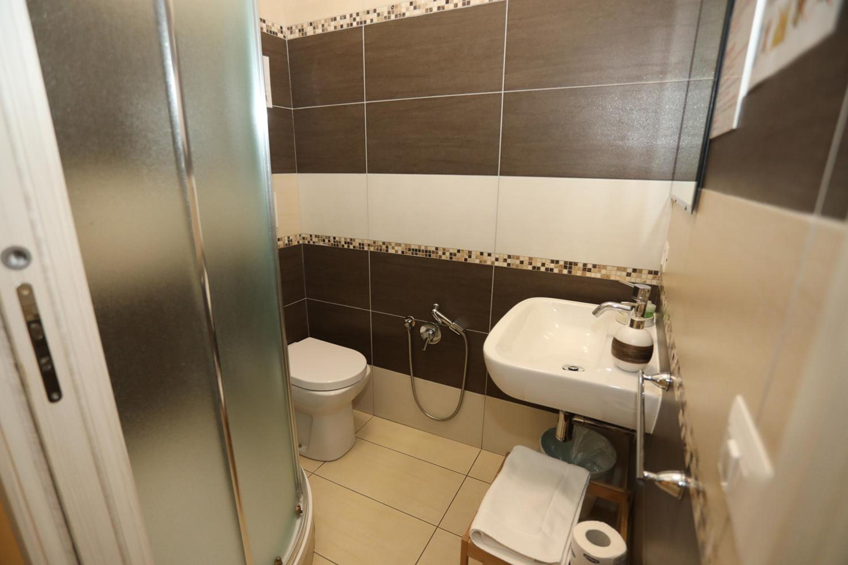 Executive Triple Room photo 3