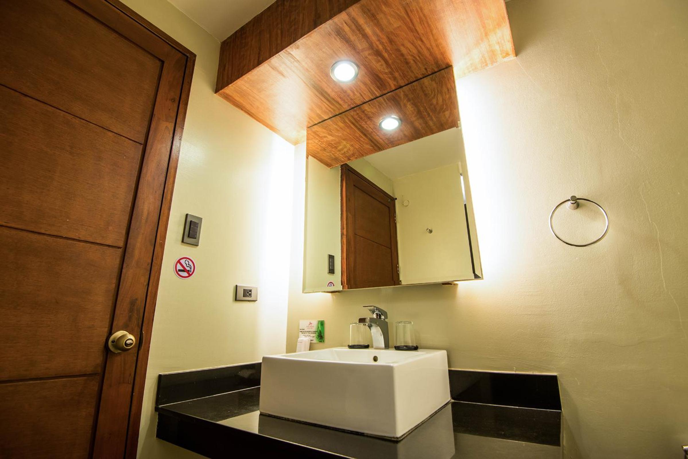 Executive Room photo 3