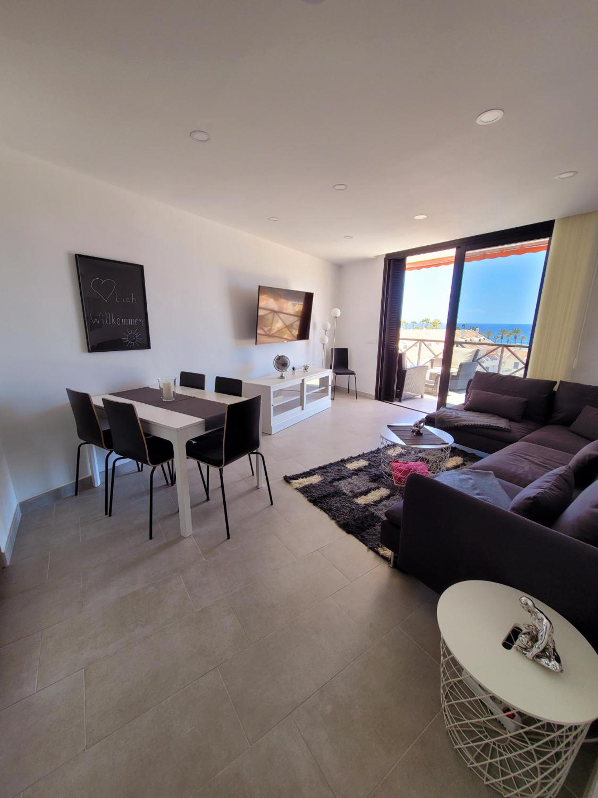 Penthouse Apartment photo 2
