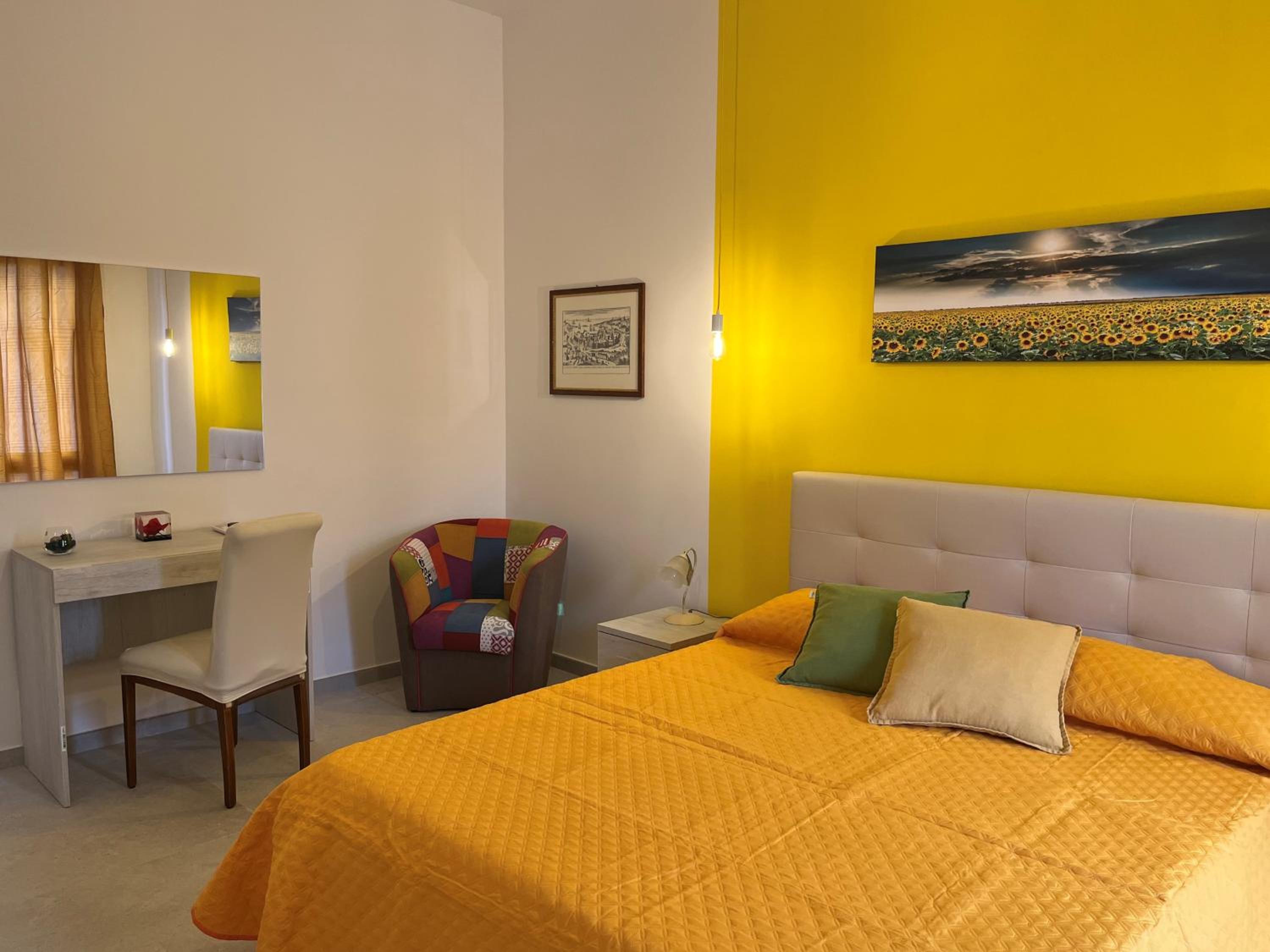 Double Room with Private Bathroom photo 2