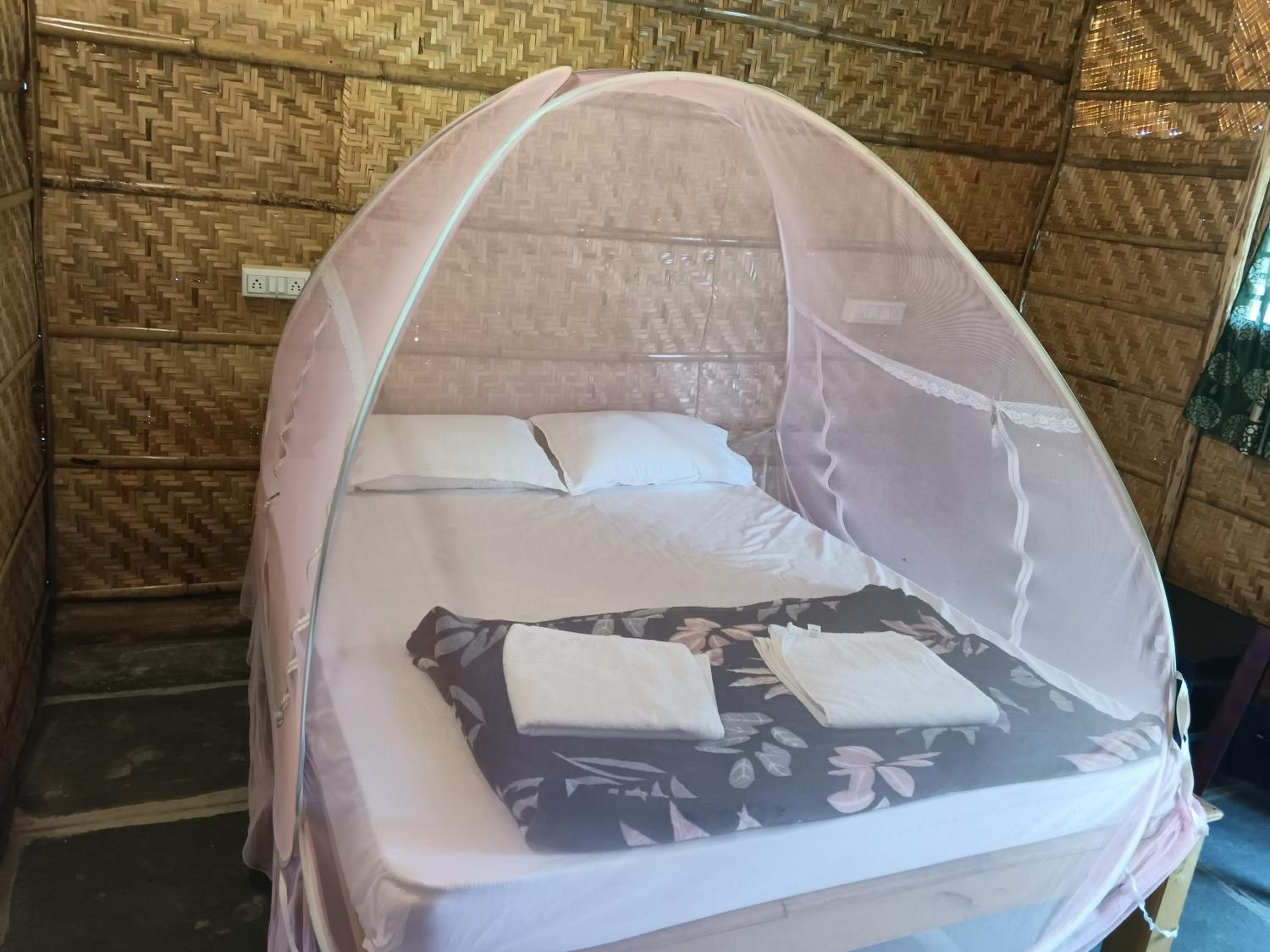 Double Room With Private Bathroom photo 3