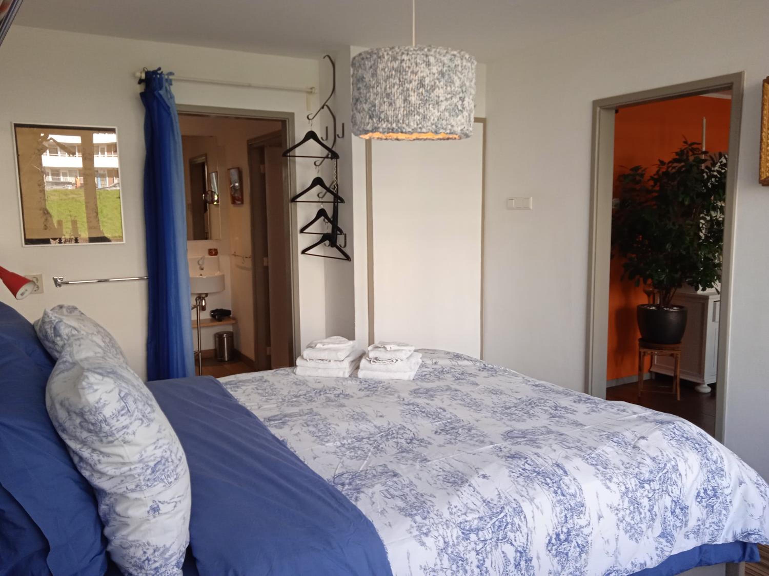 Triple Room with Private Bathroom photo 3
