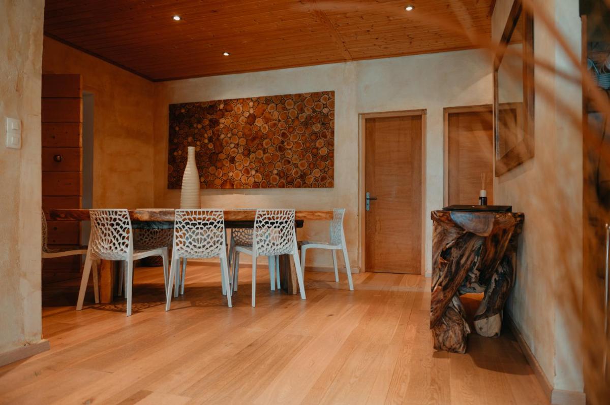 Villa with Sea View and Private Pool photo 2