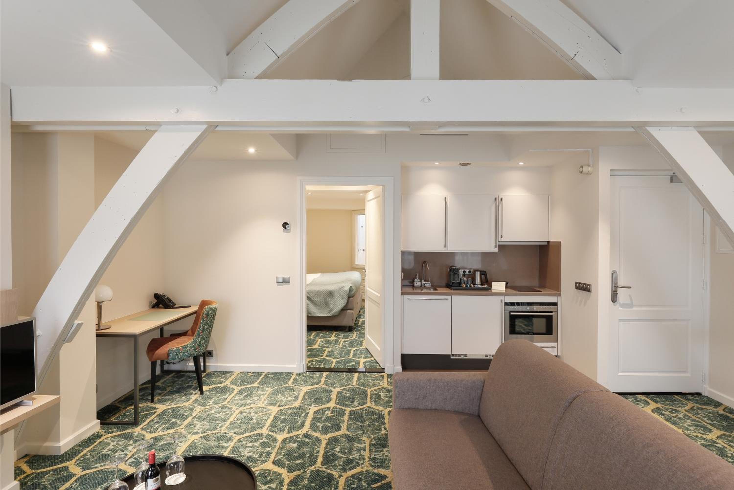 City View Suite