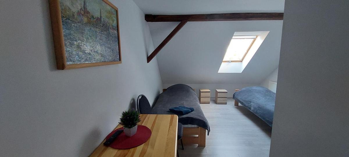 Triple Room with Bathroom photo 2