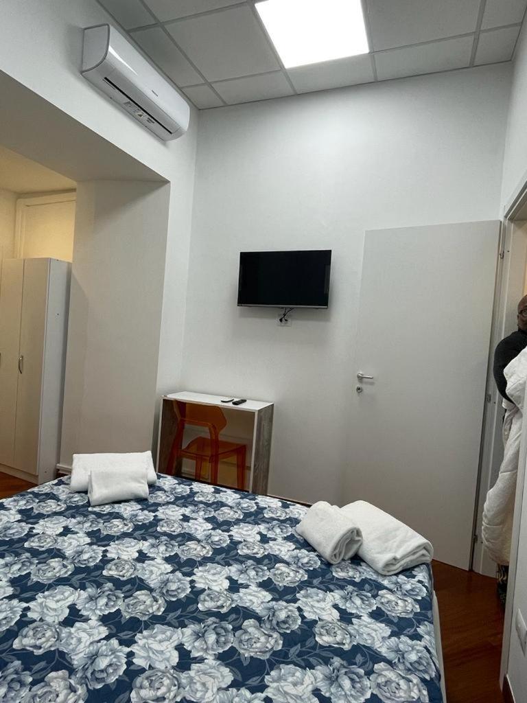 Deluxe Double Room with Extra Bed photo 3