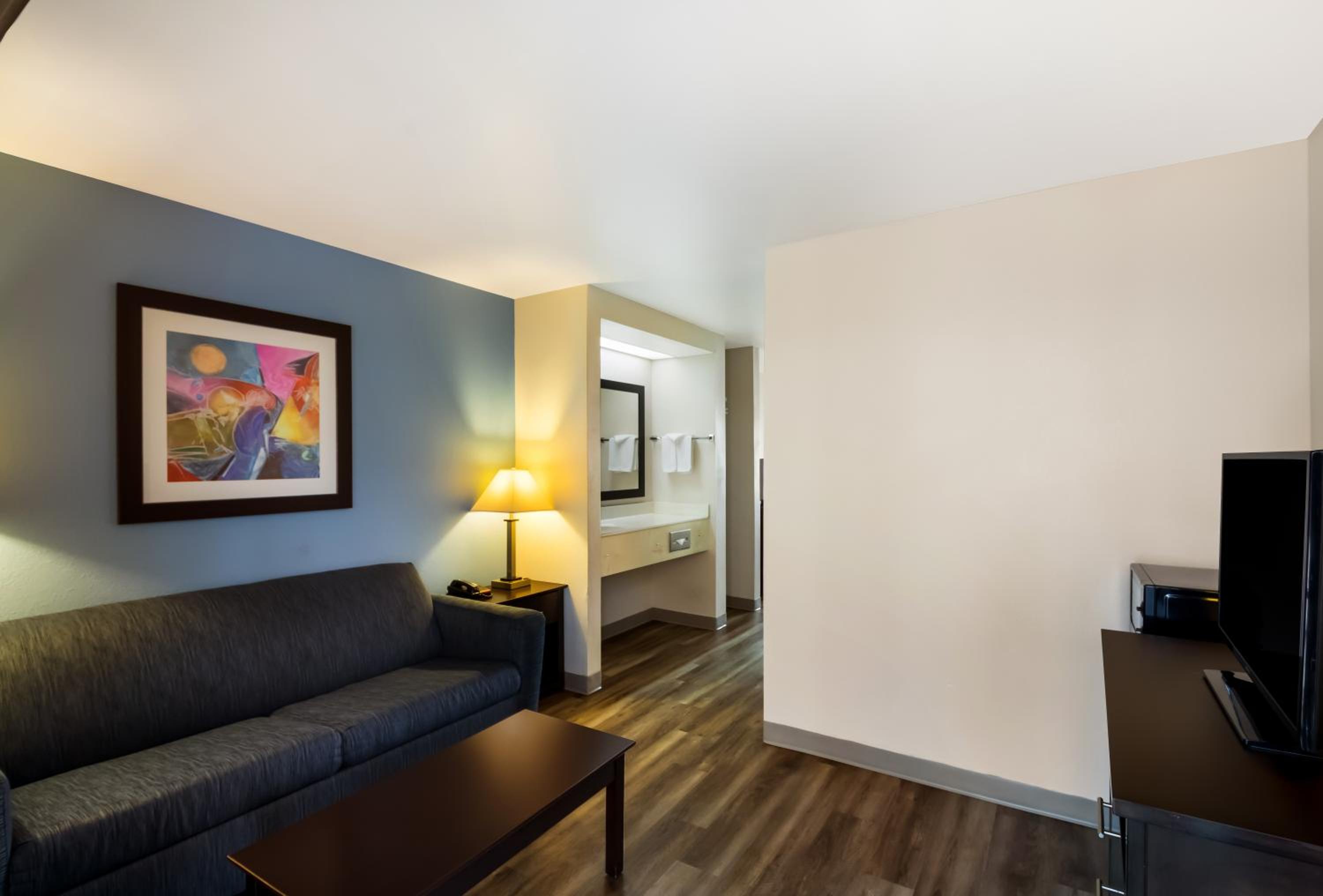 King Suite with Sofa Bed - Photo 6