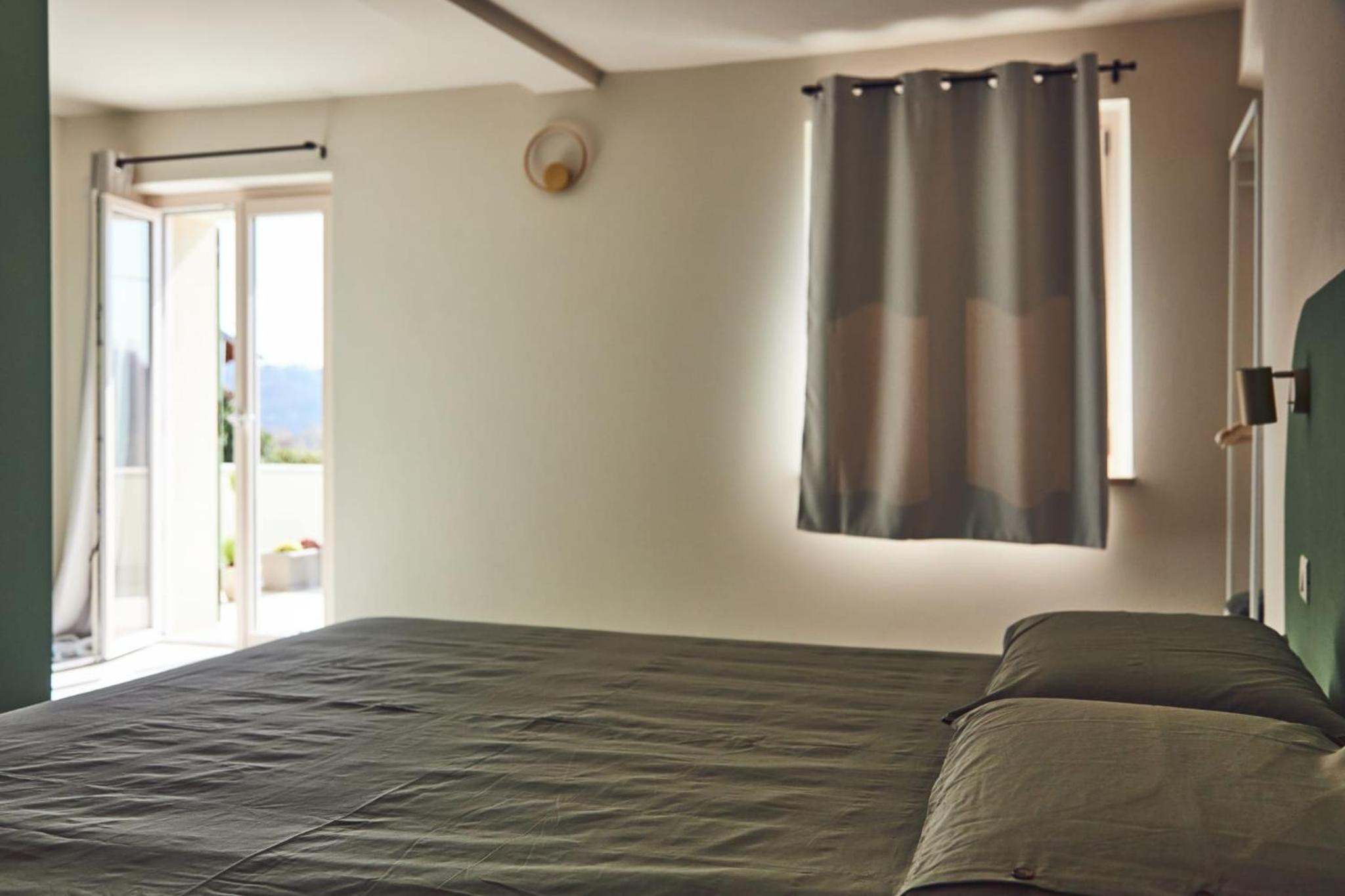King Room with Garden View