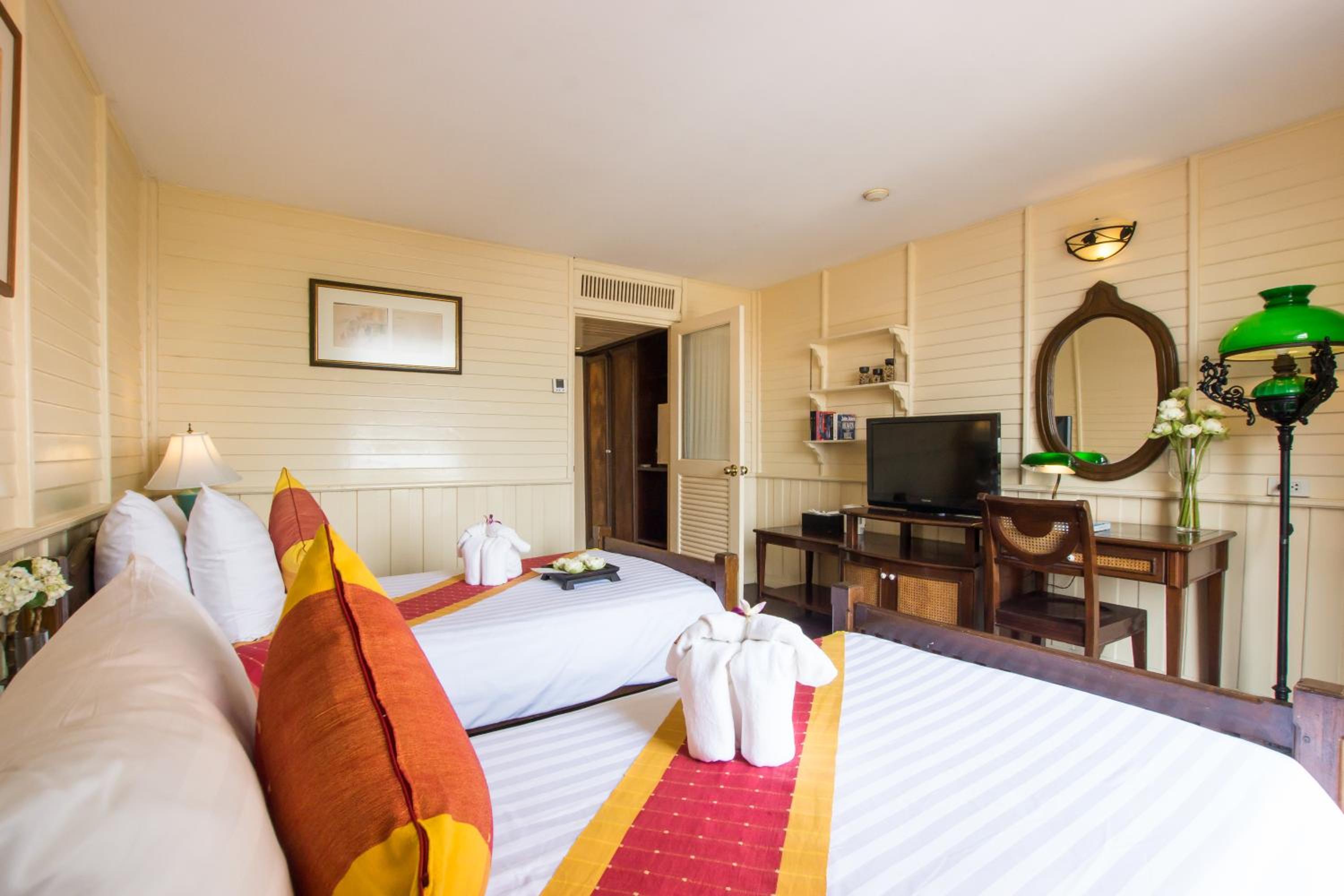 Deluxe Twin Room photo 2