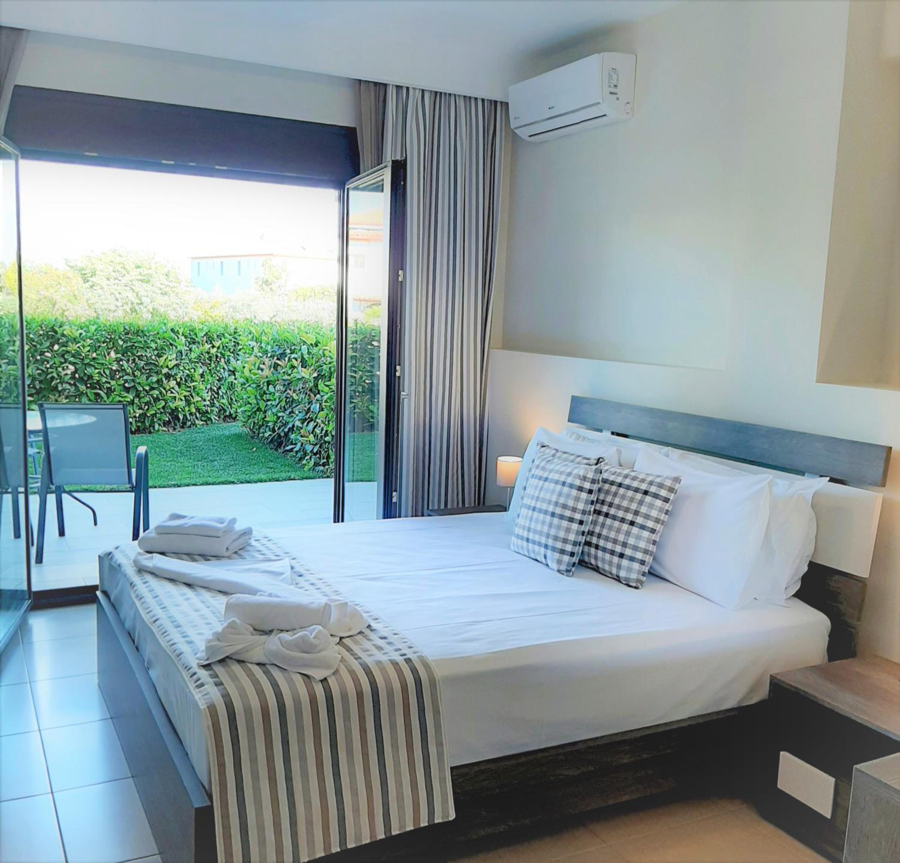 Double Room with Terrace and Private Garden