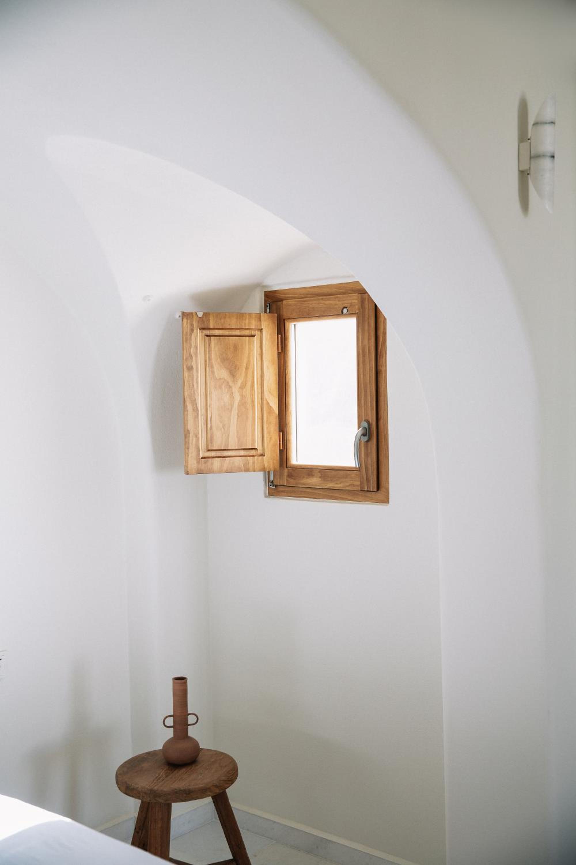 Suite with Garden View - Photo 4