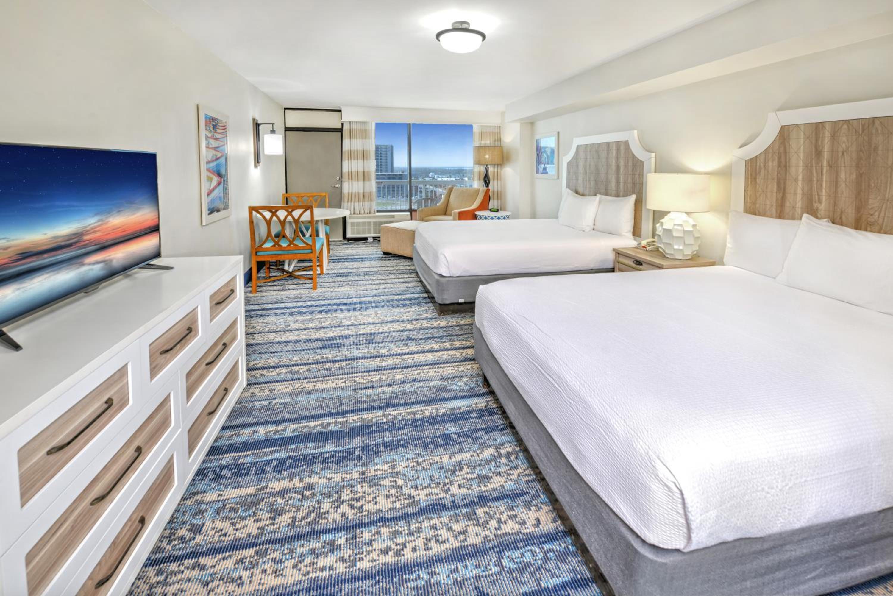 Queen Room with Two Queen Beds and Kitchen - Ocean View