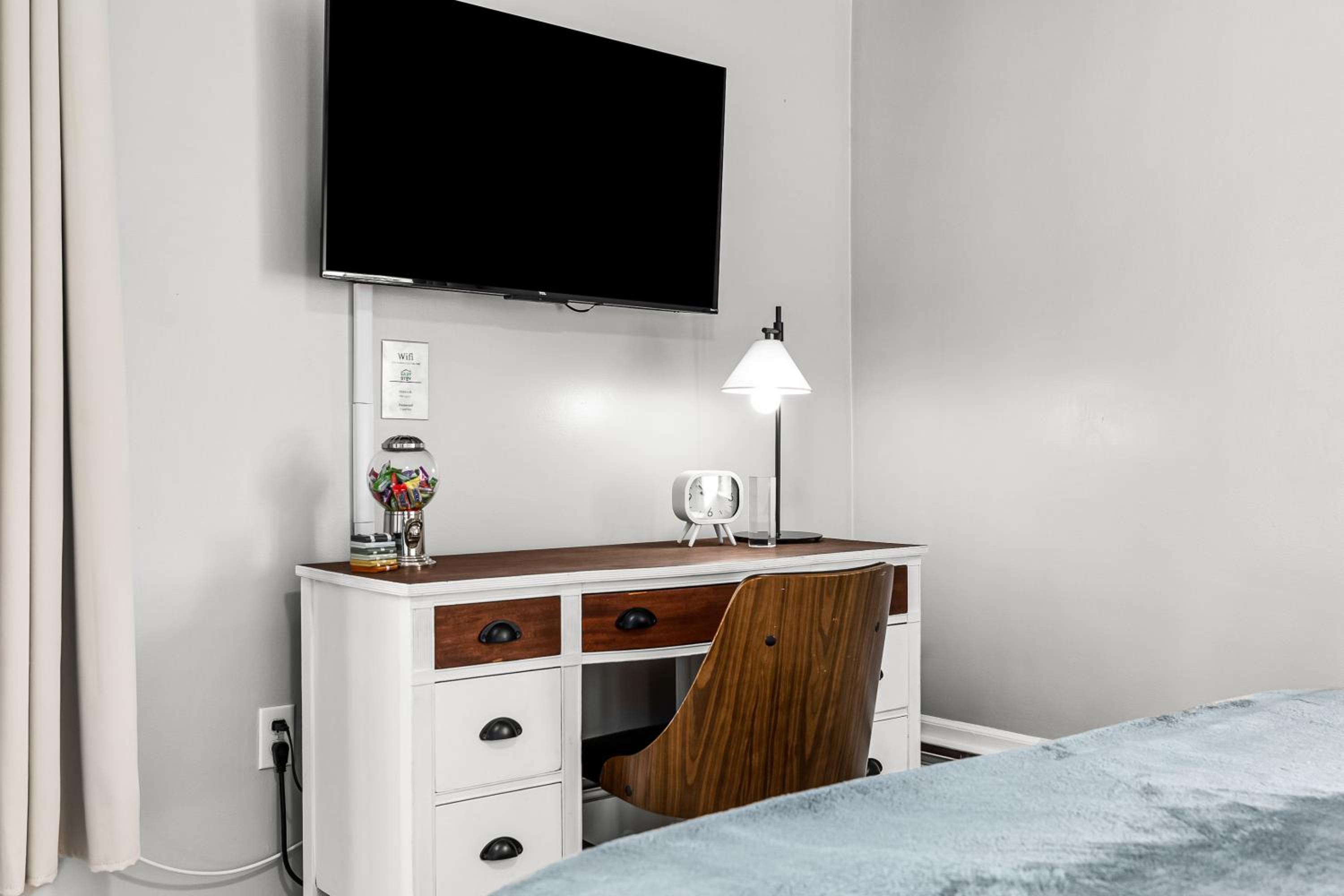 Two-Bedroom Apartment photo 1