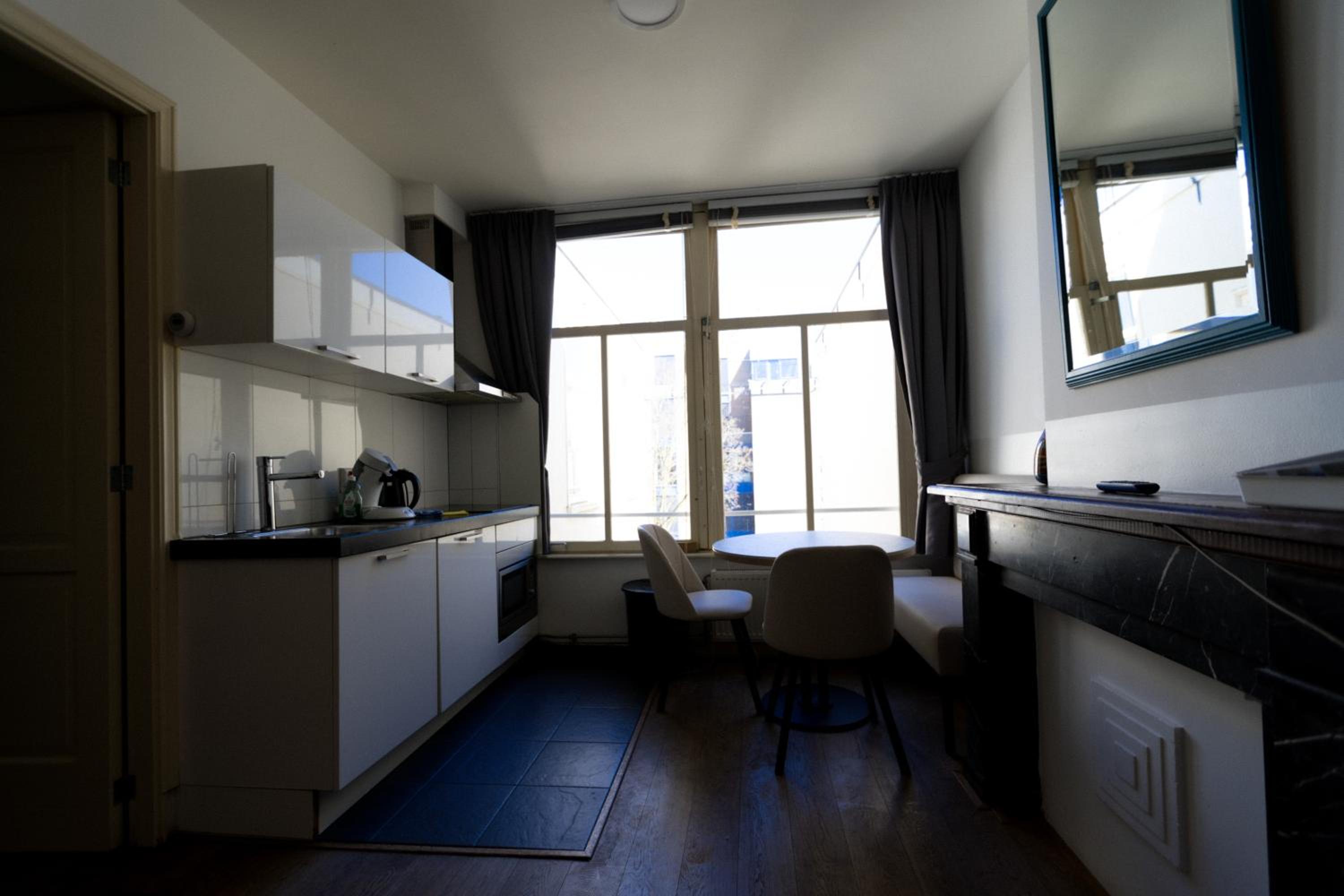 One-Bedroom Apartment with Single Beds photo 2