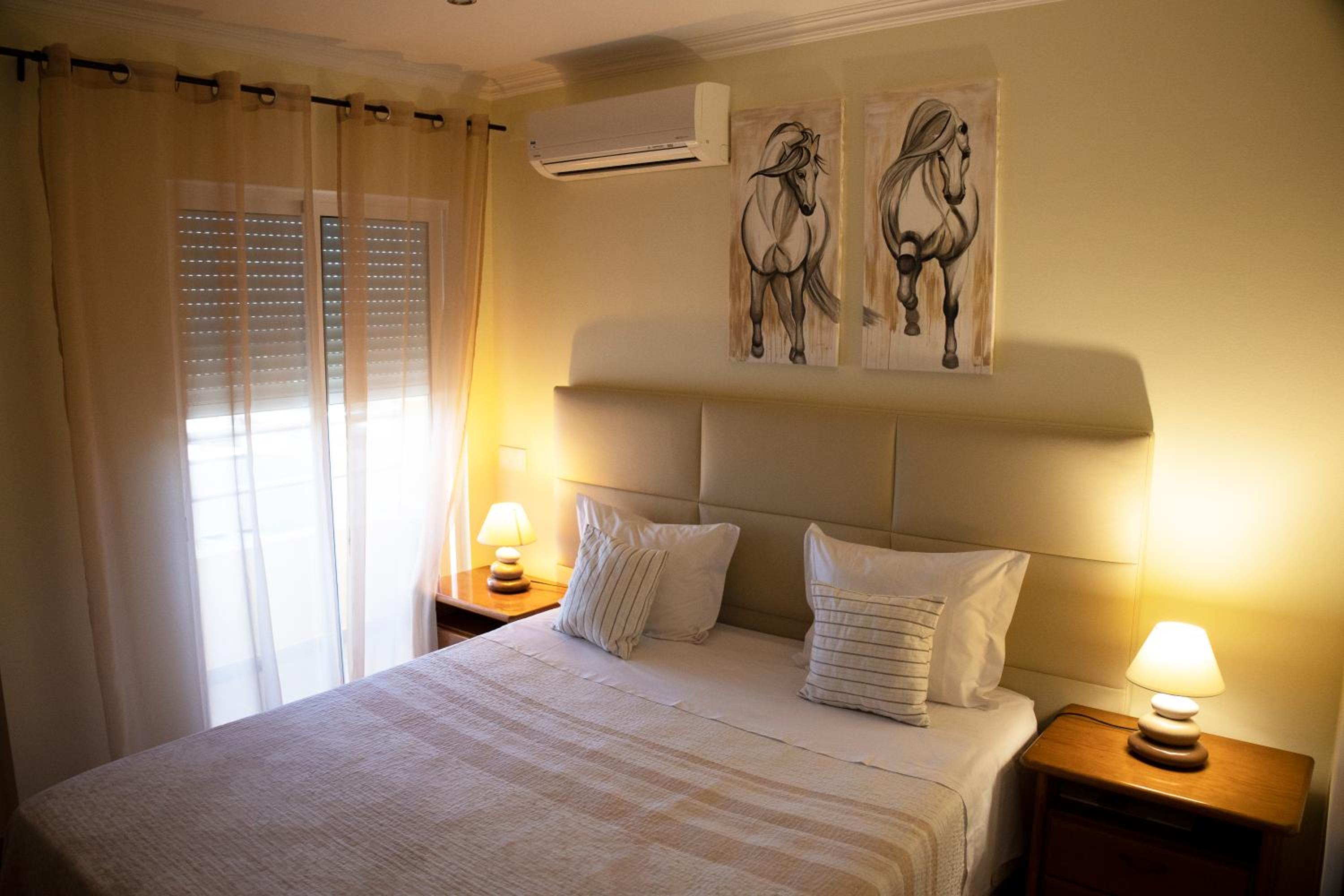 Double Room - Photo 6