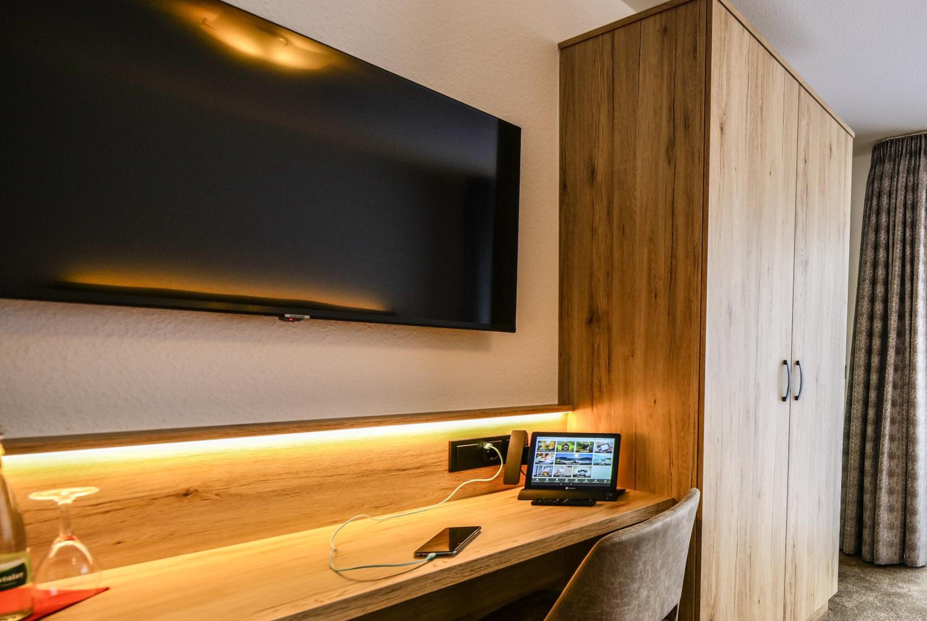 Double Room Comfort with Balcony without Elevator - Photo 2