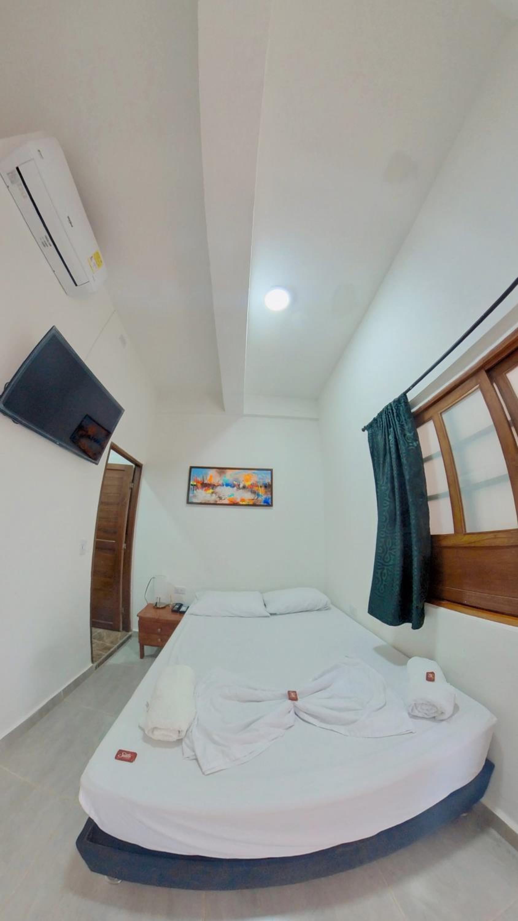 Double Room with Private Bathroom photo 3