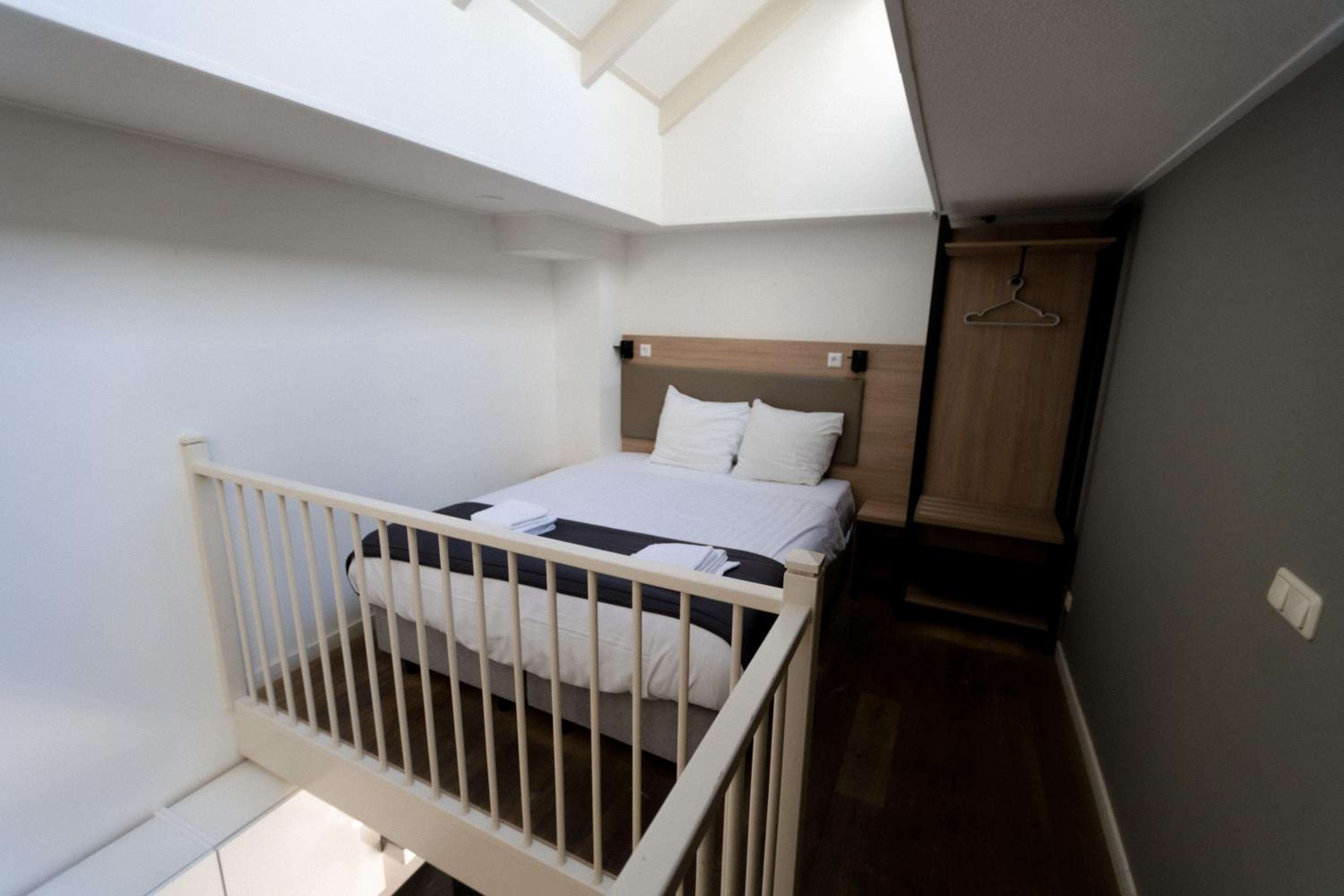 Duplex Quadruple Room