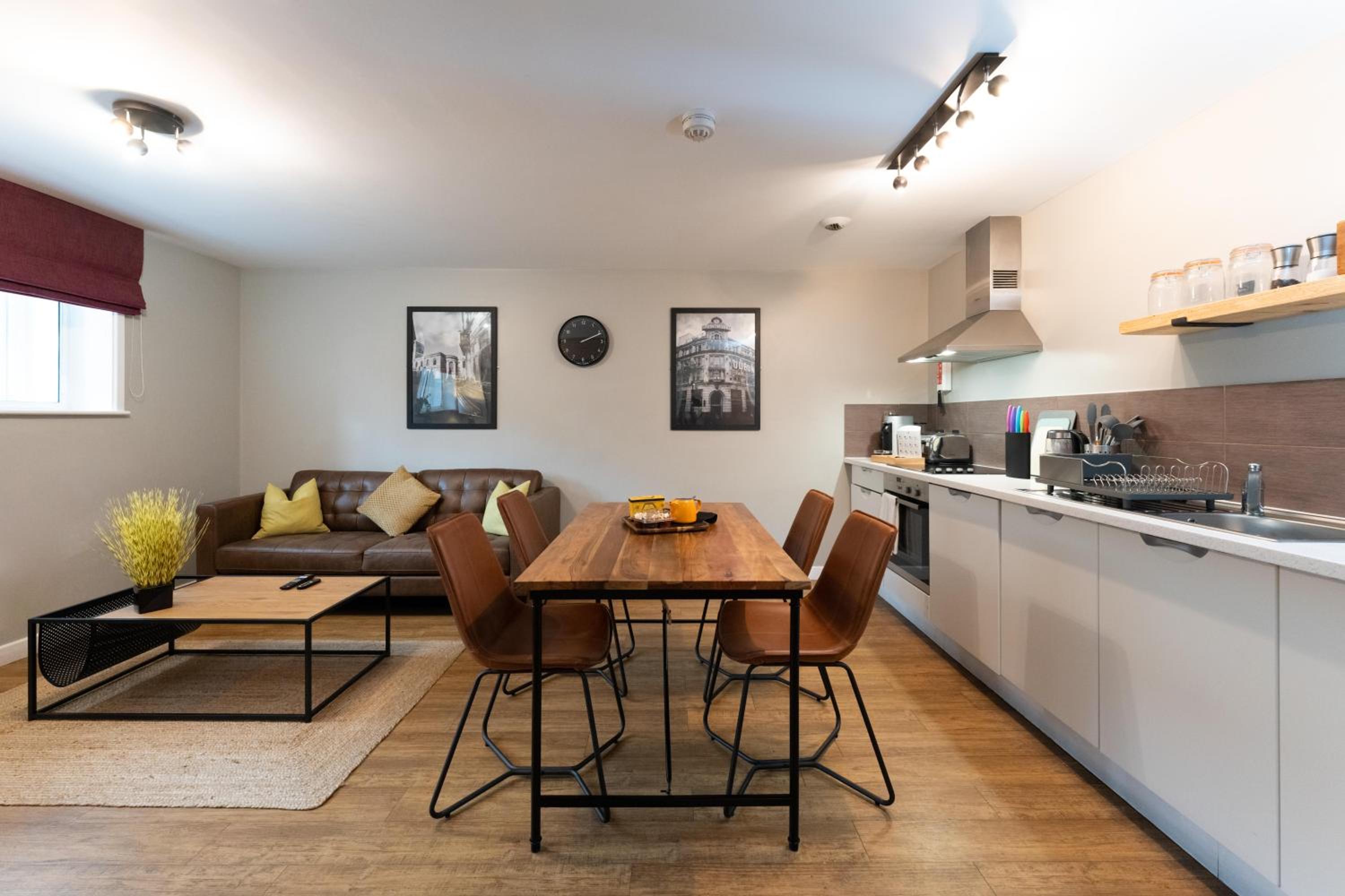 Premium Deluxe Apartment