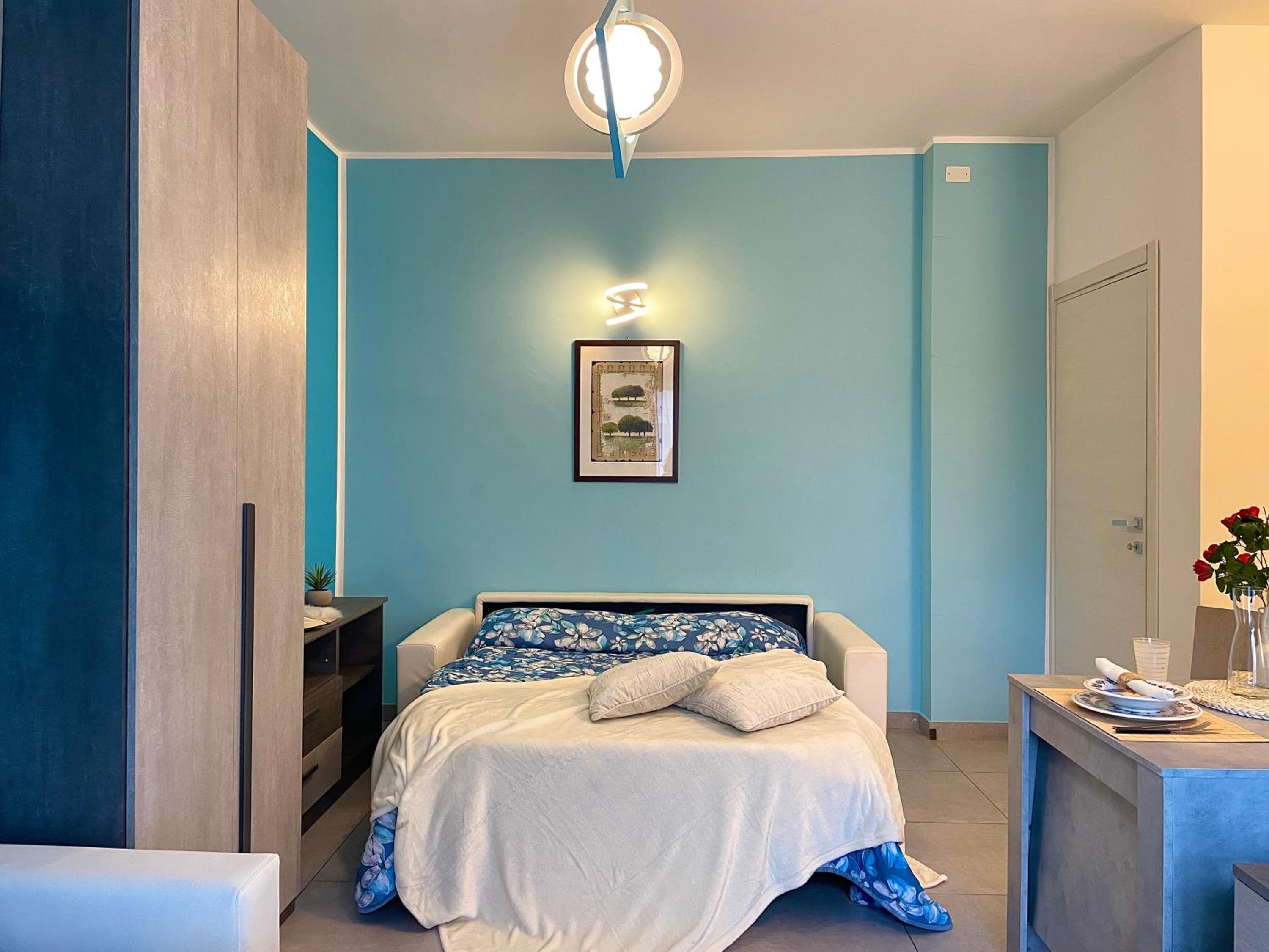 Studio Apartment photo 3