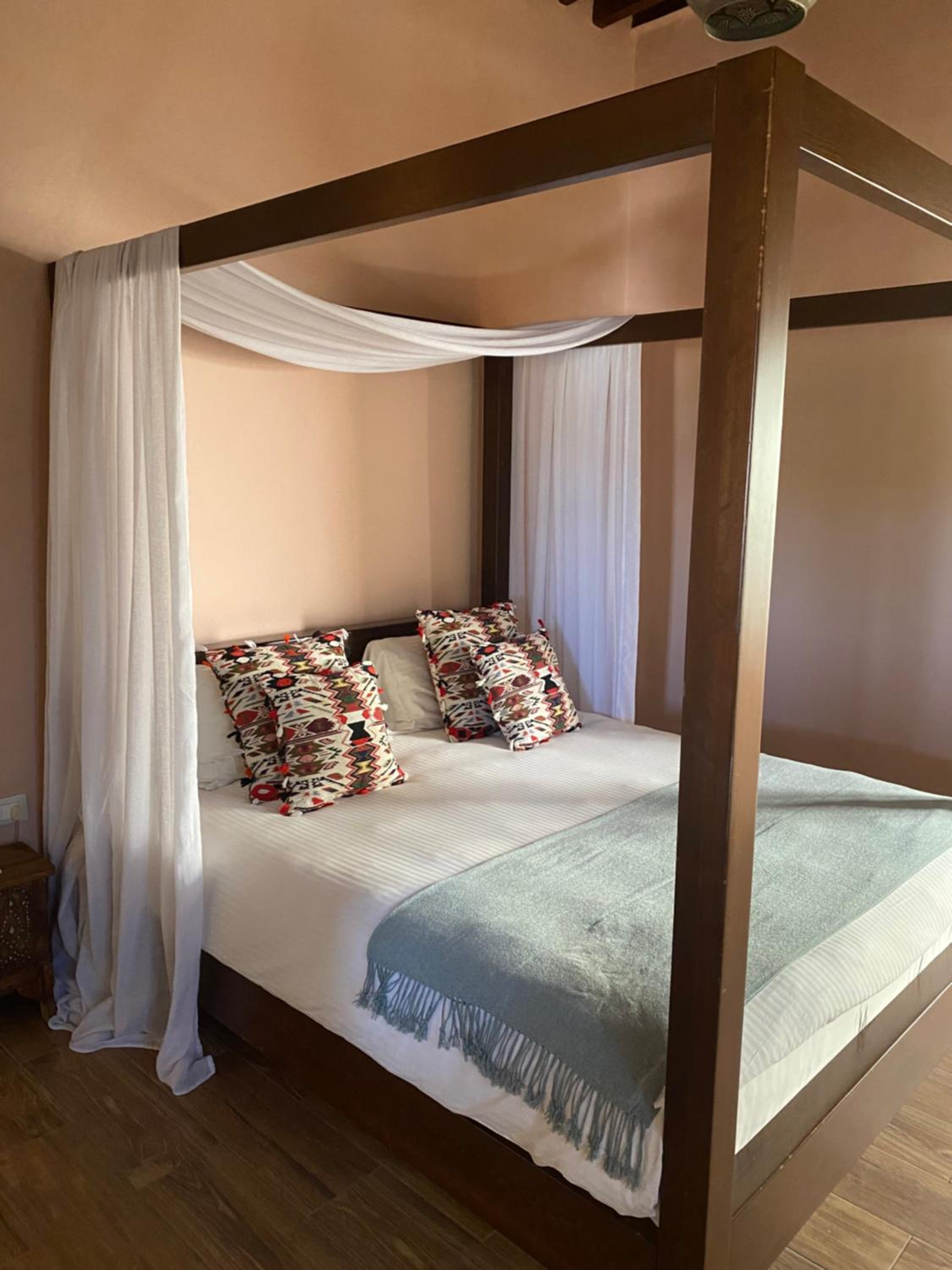Suite with Balcony photo 1