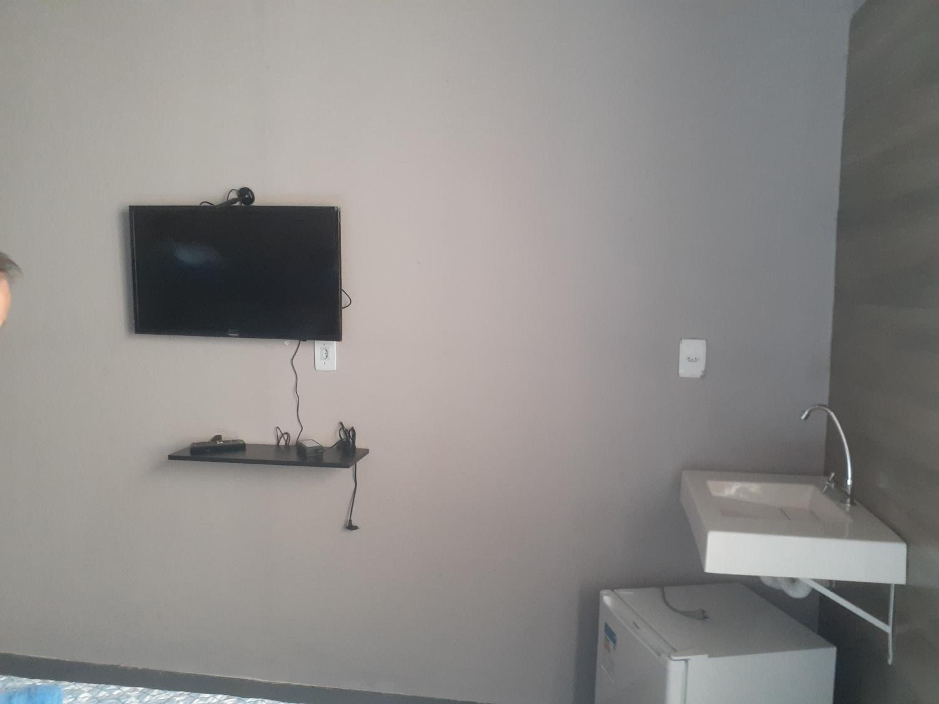 Family Room with Side Sea View - Photo 1