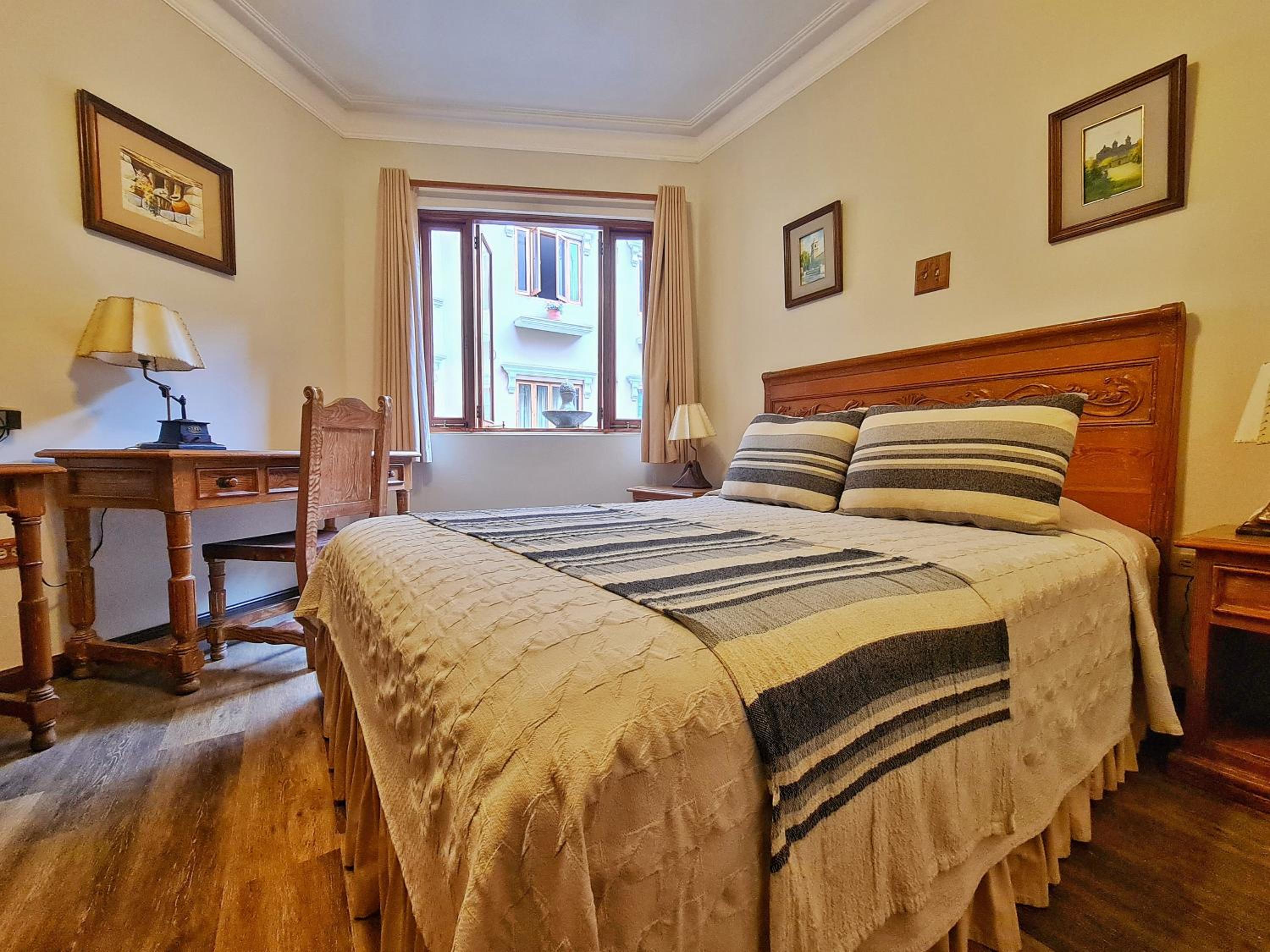 Double Room - Photo 3