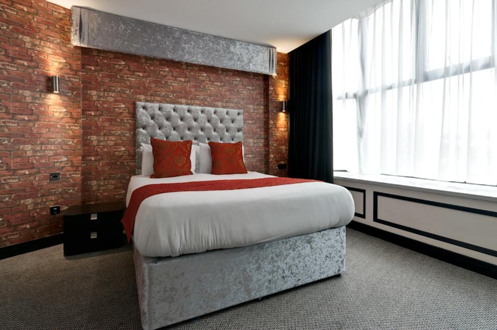 Double Room - Photo 3
