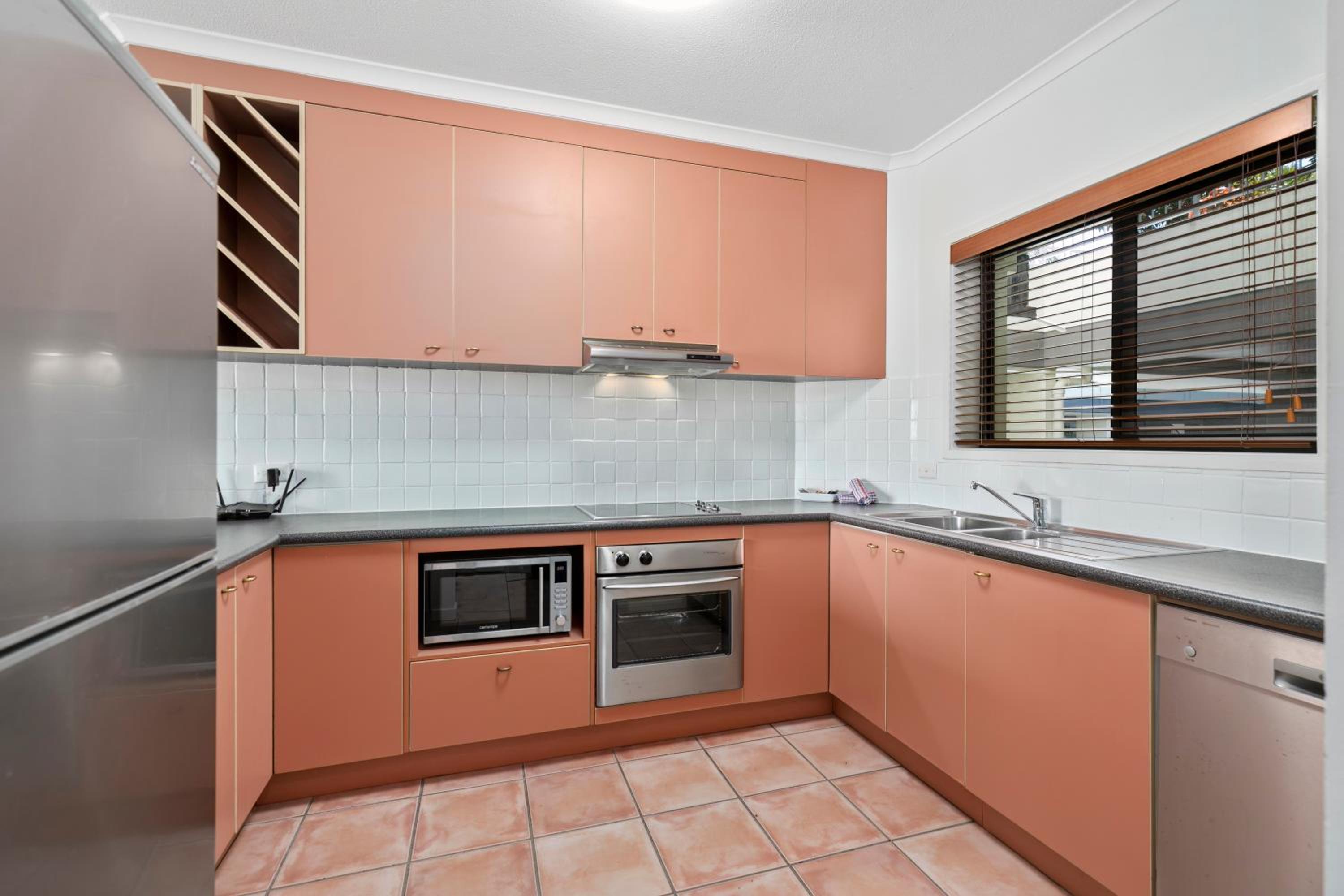 One-Bedroom Marina View Apartment