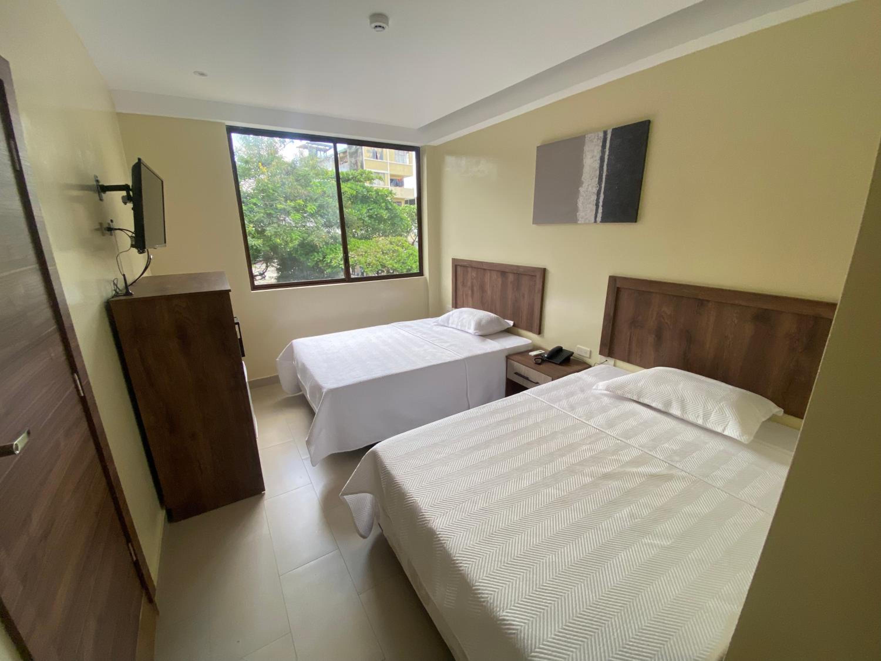 Superior Double Room with Two Double Beds photo 3