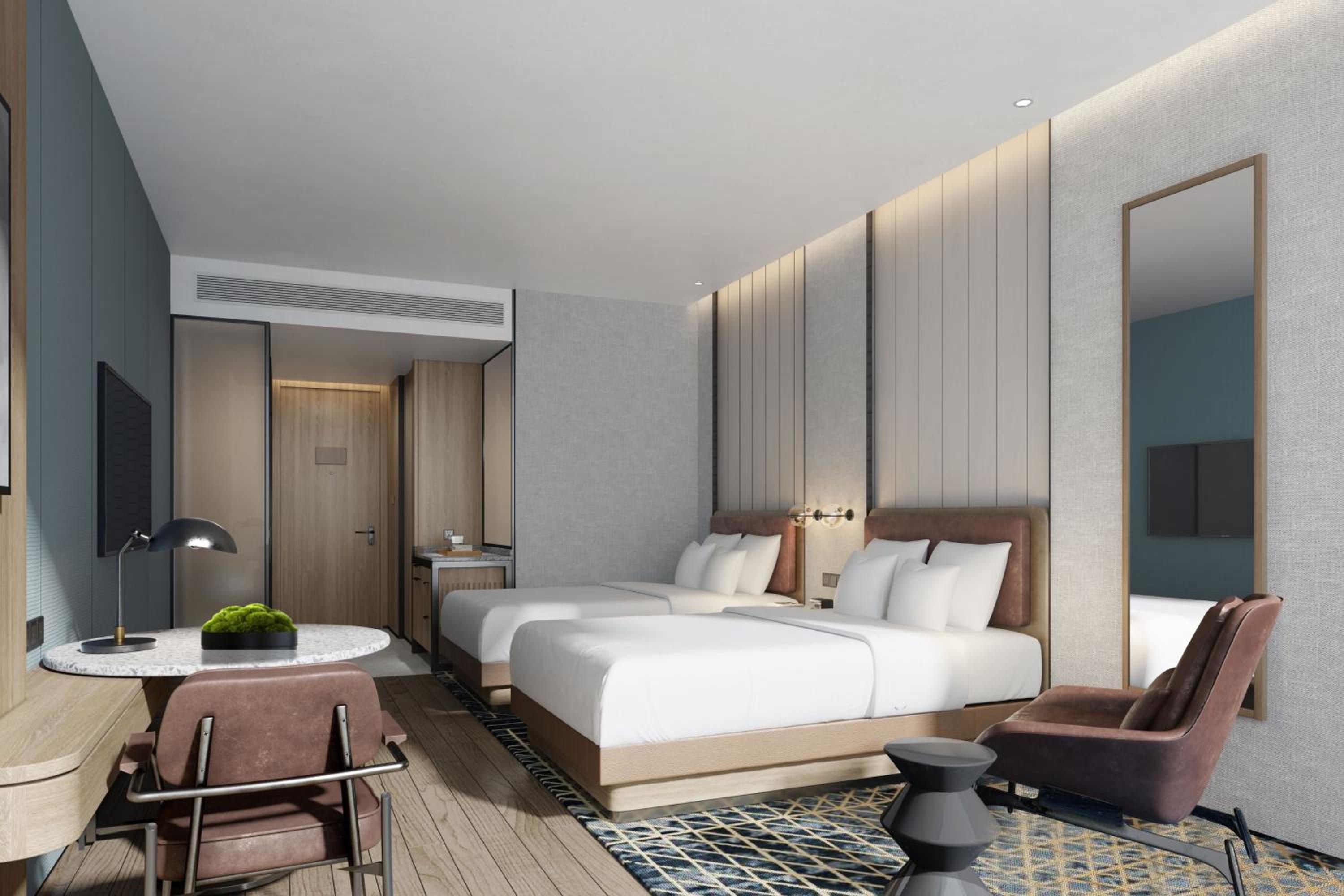 Comfort Double Room with Two Double Beds and Balcony - Photo 4