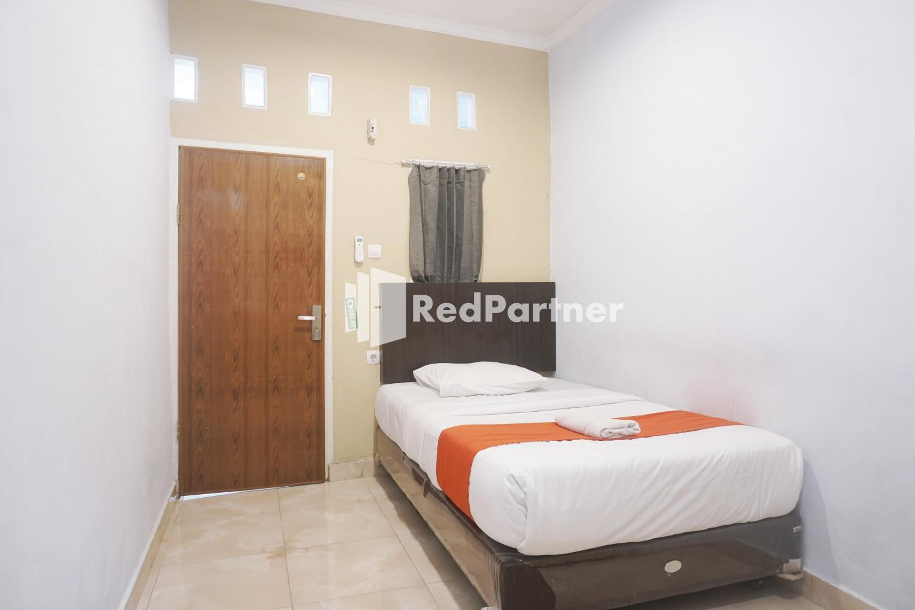 Single Room photo 1