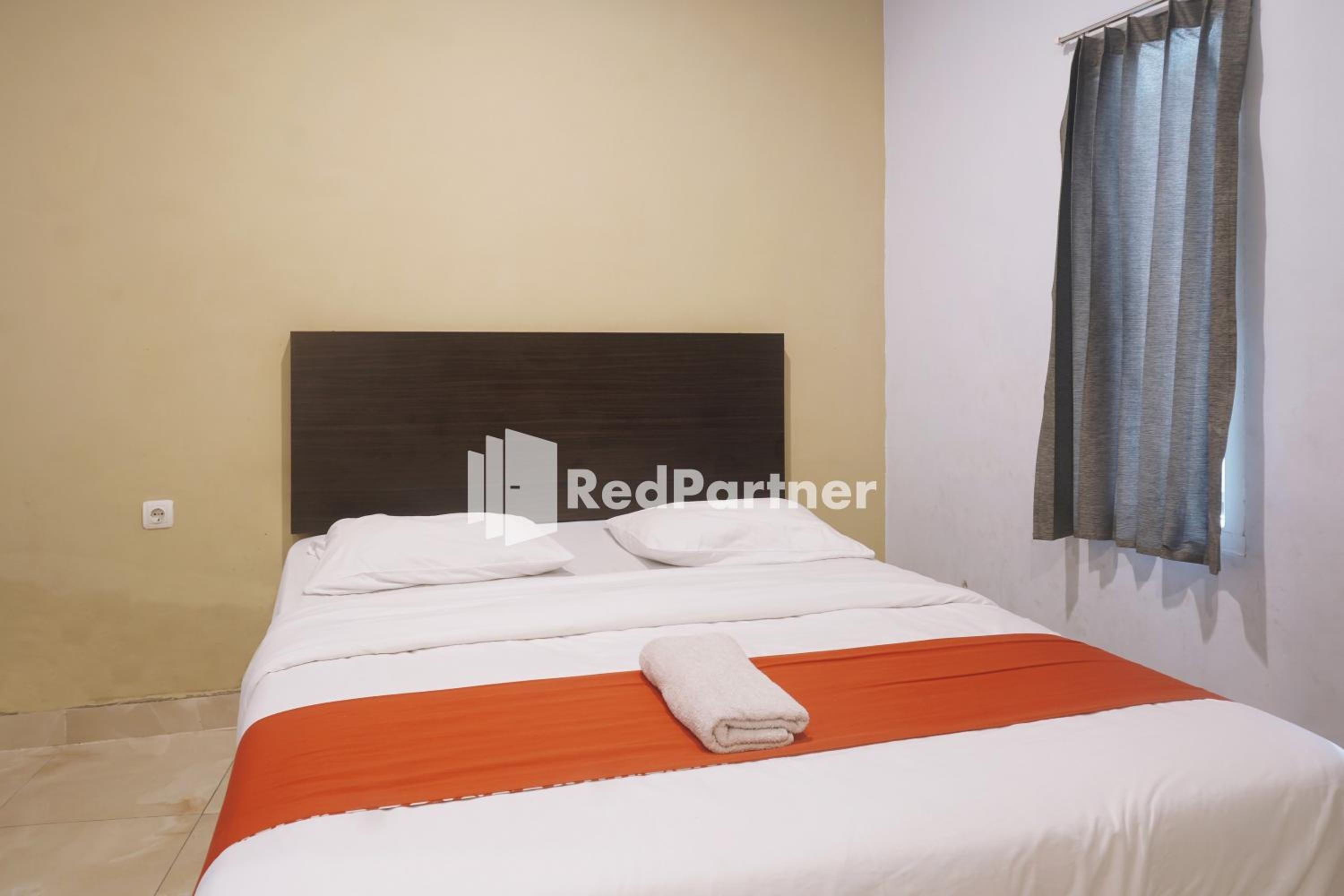 Standard Double Room - Photo 4