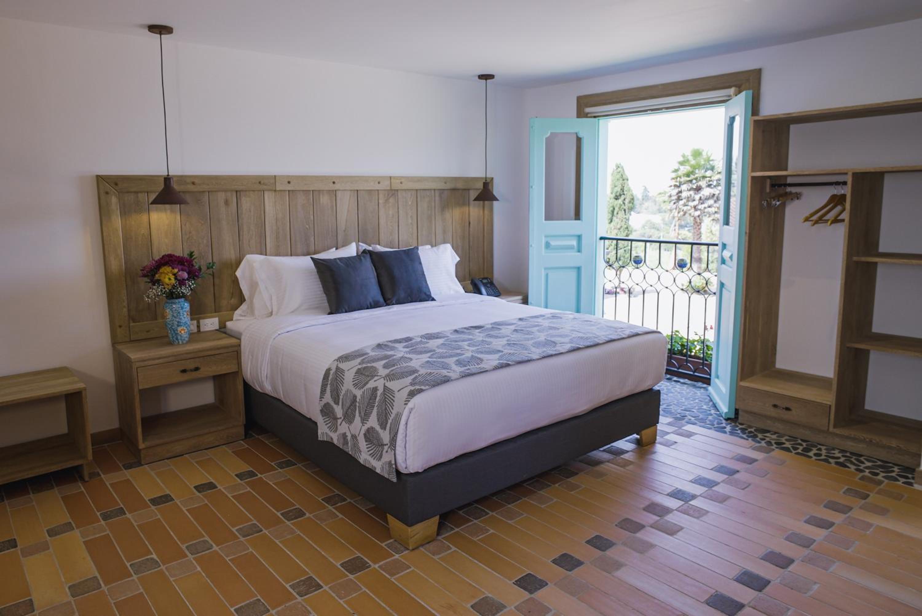 King Suite With Balcony