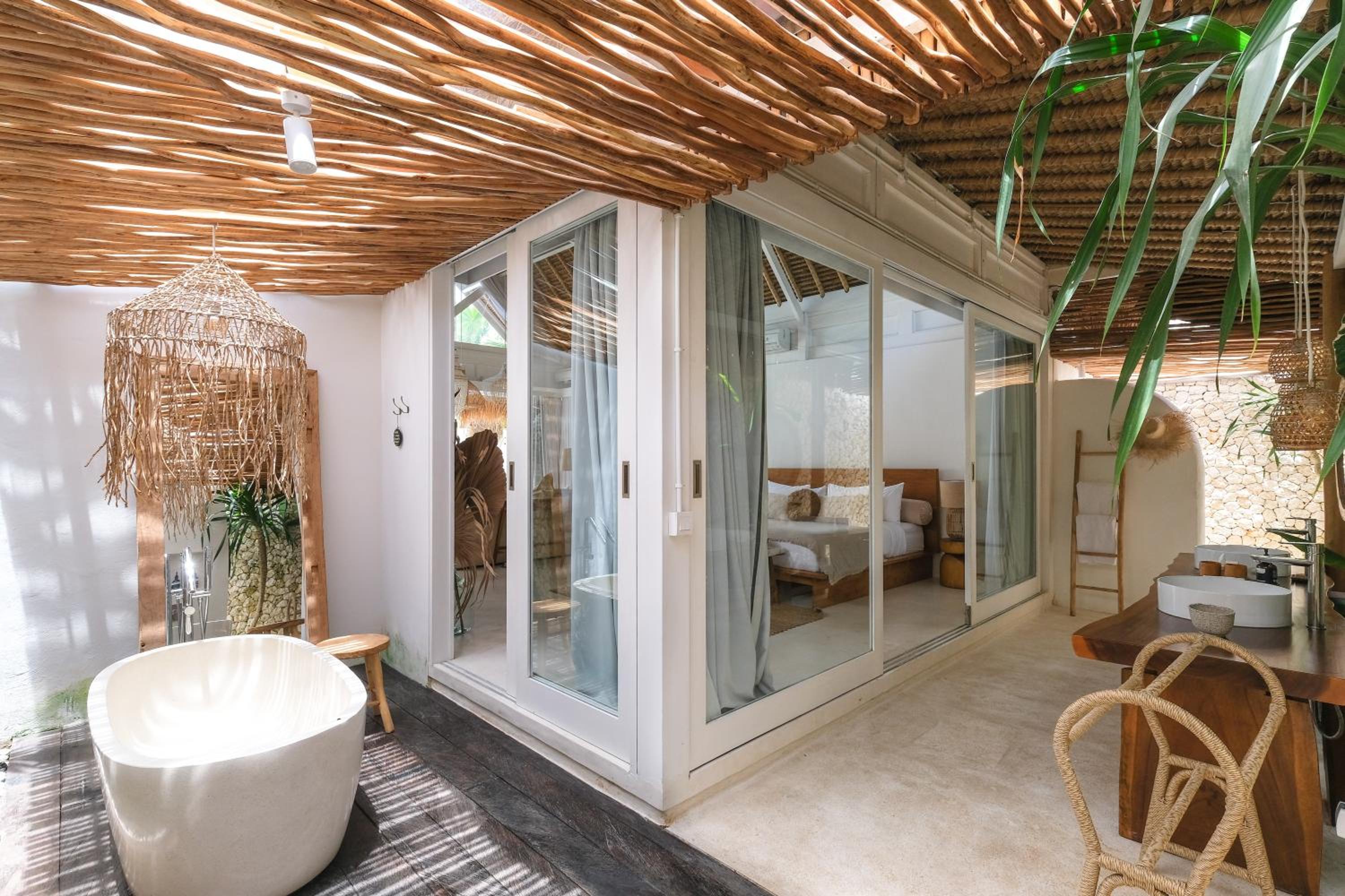 One-Bedroom Villa - Photo 4