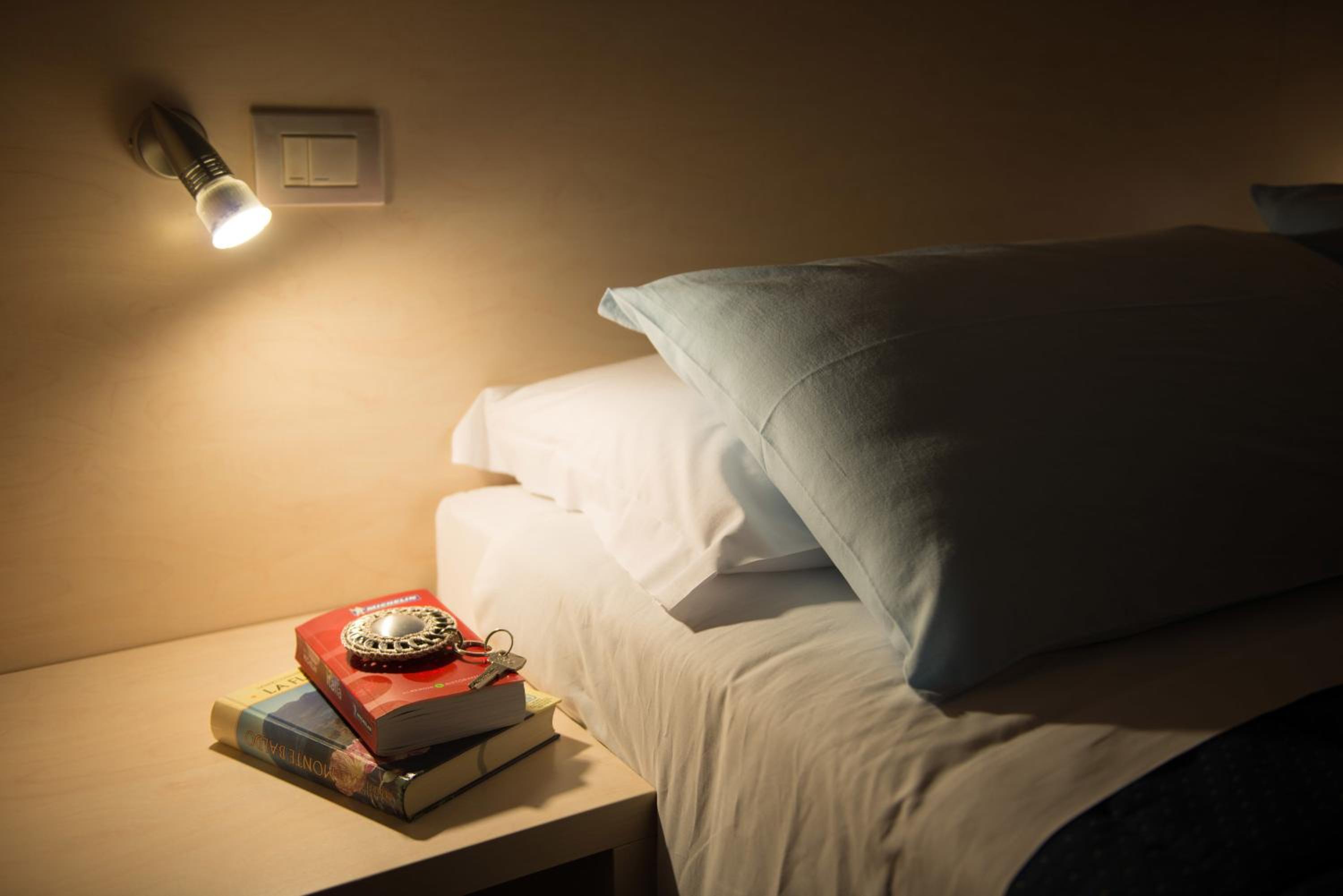 Single Room photo 3