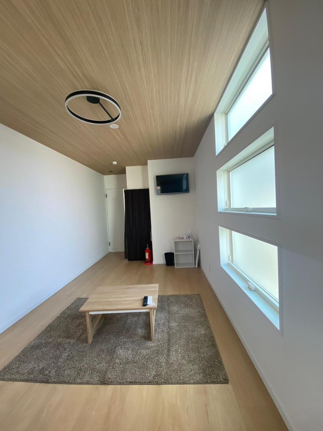 Quadruple Room with Shared Bathroom photo 3