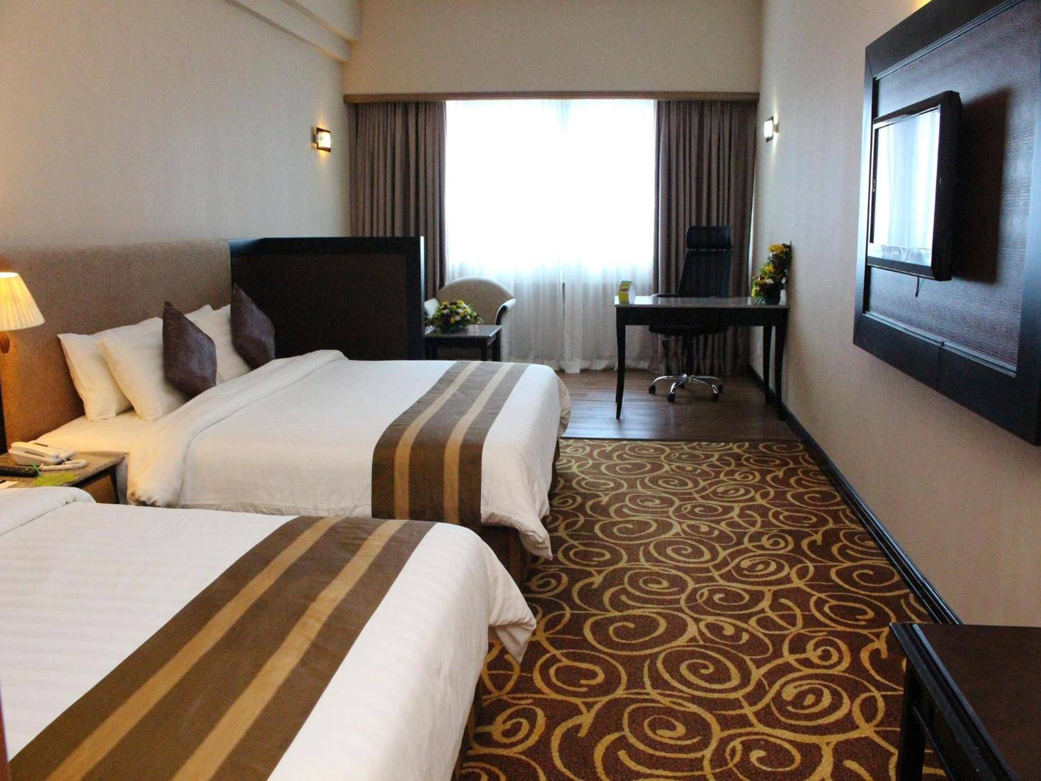 Deluxe Twin Room - Photo 2