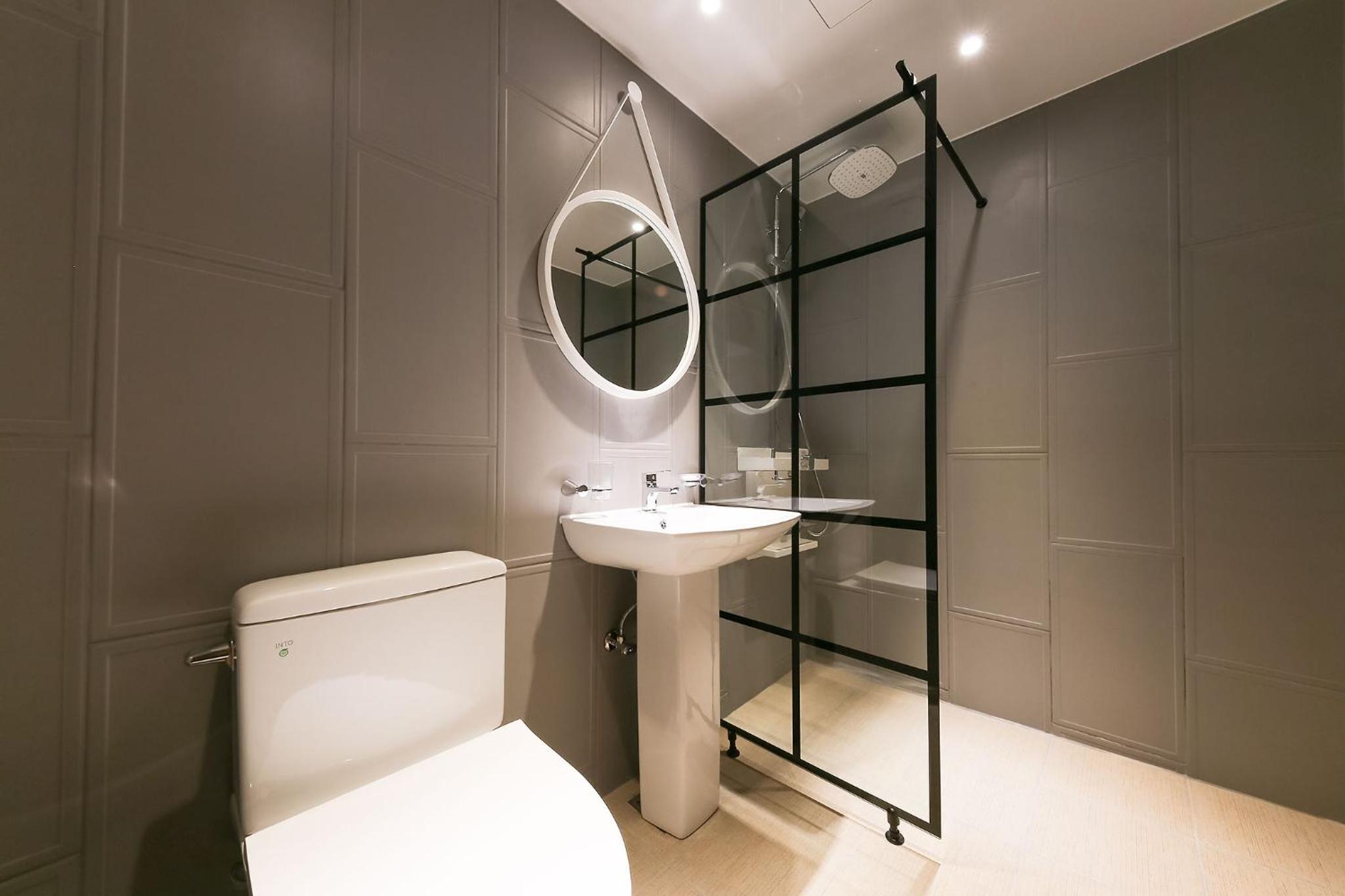 Deluxe Room - Photo 6