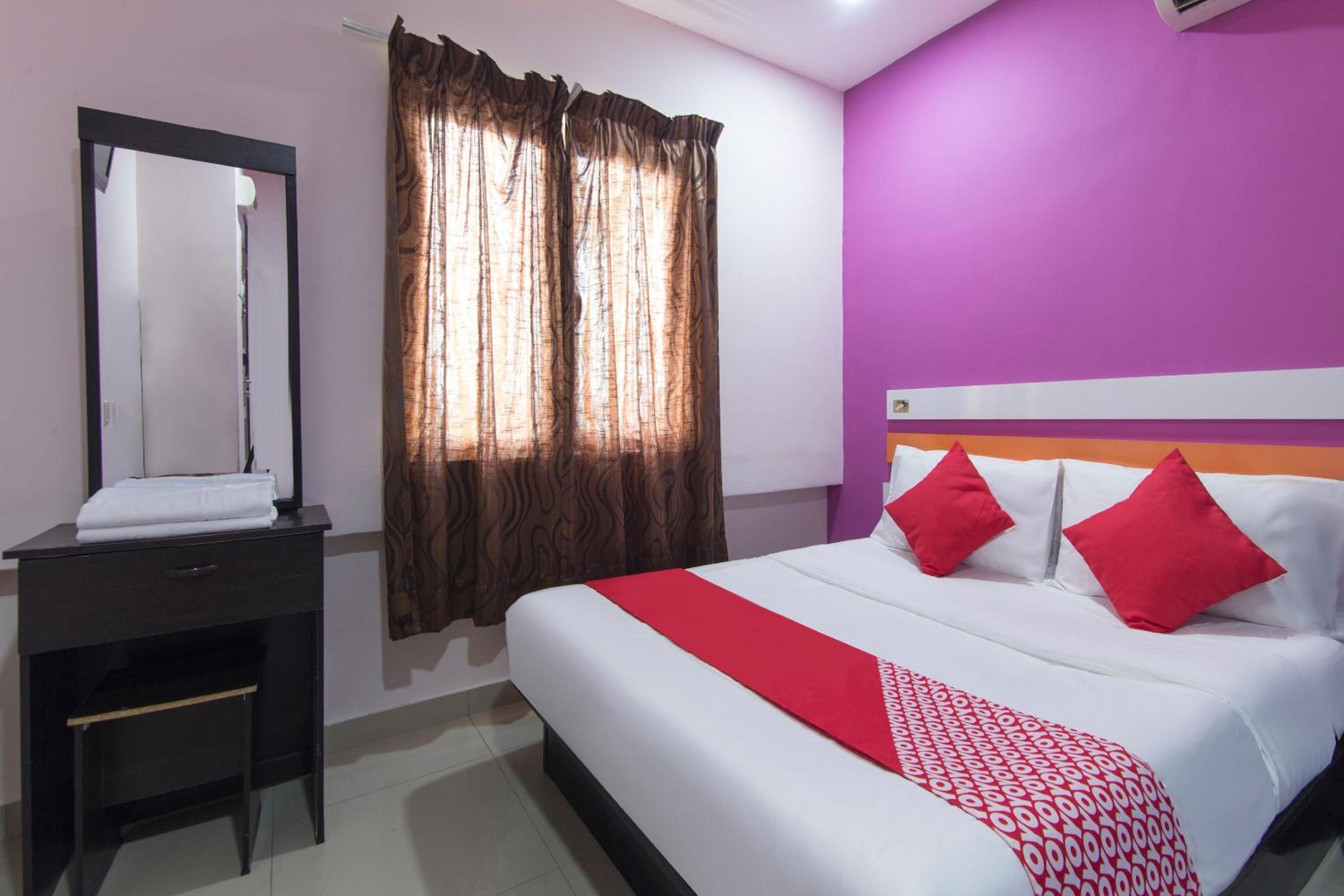 Deluxe Double Room photo 2