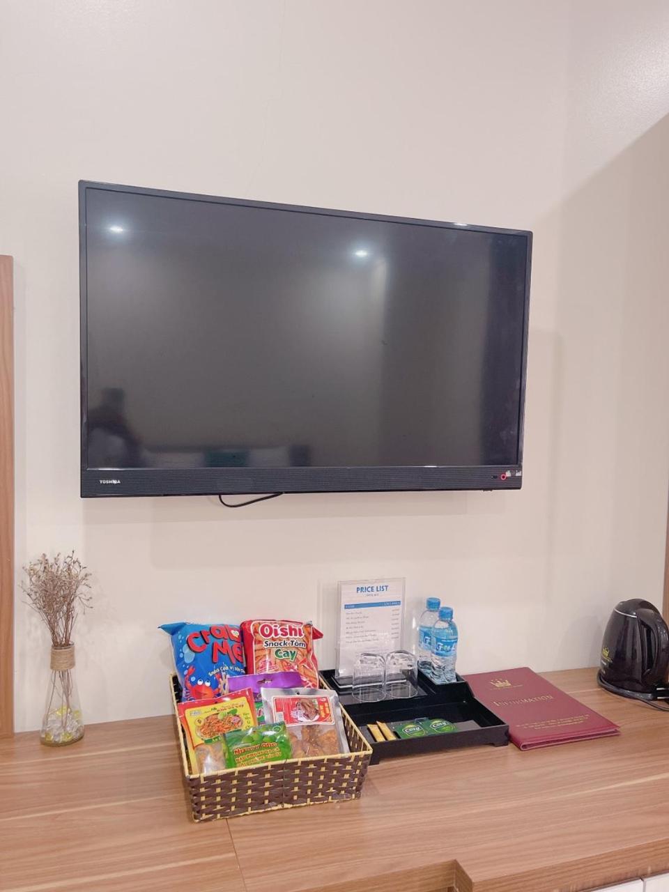 Family Room - Photo 4