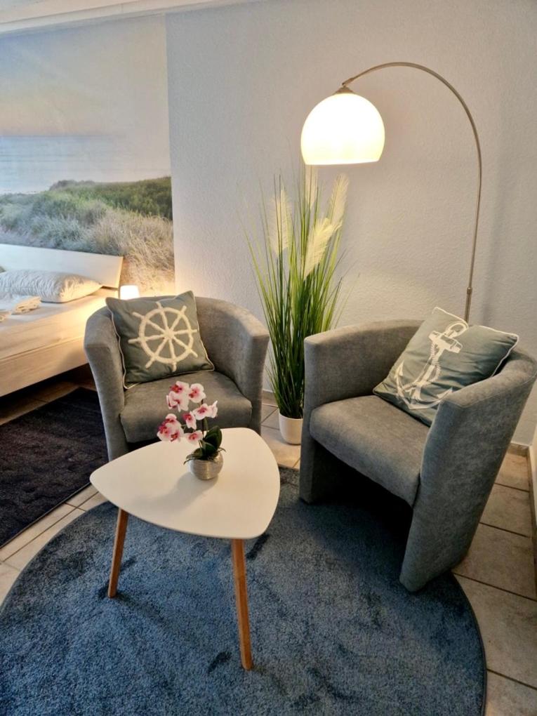 Apartment With Balcony photo 3