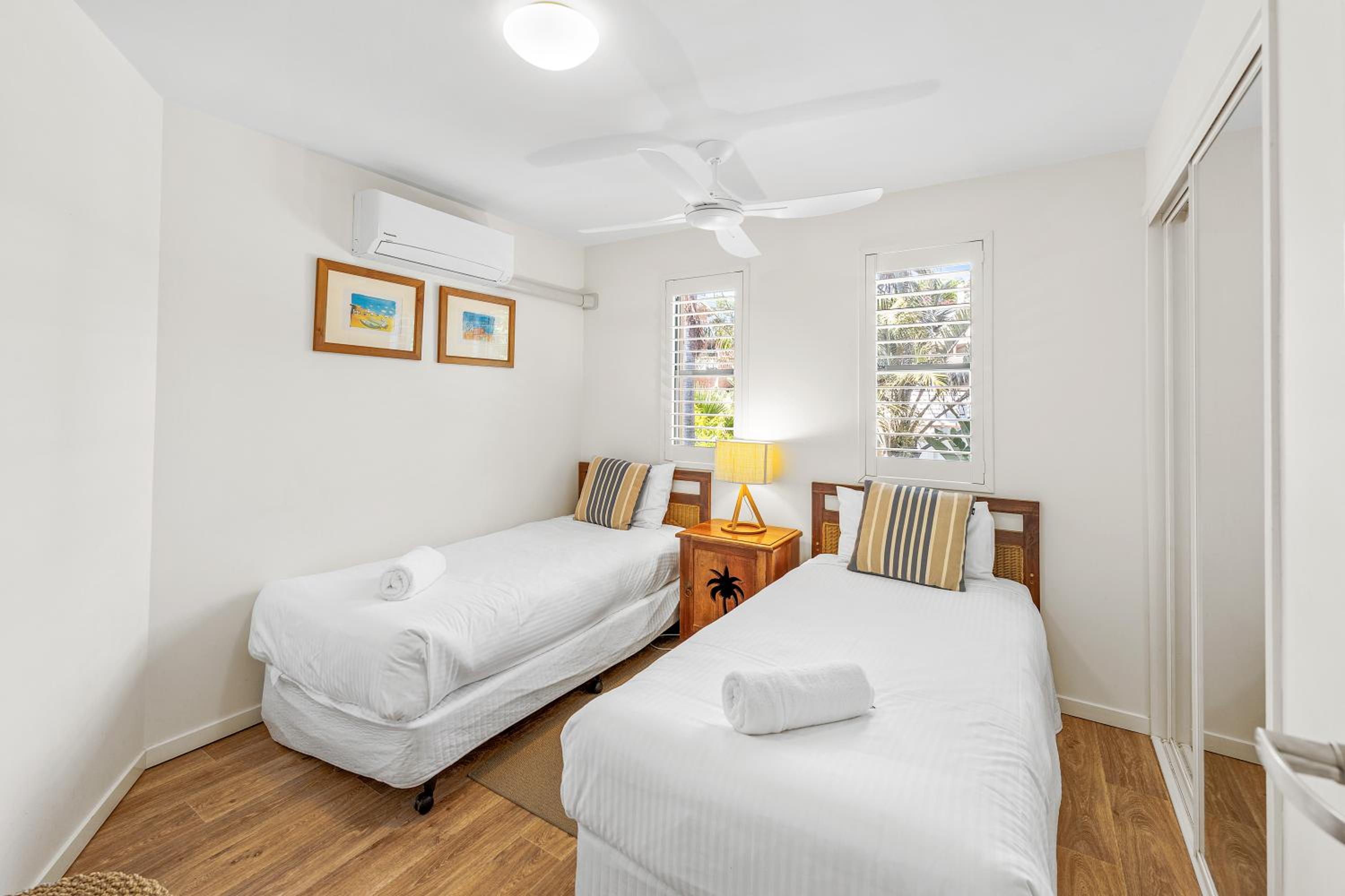 3 Brm Ocean Facing 1st Floor Apt
