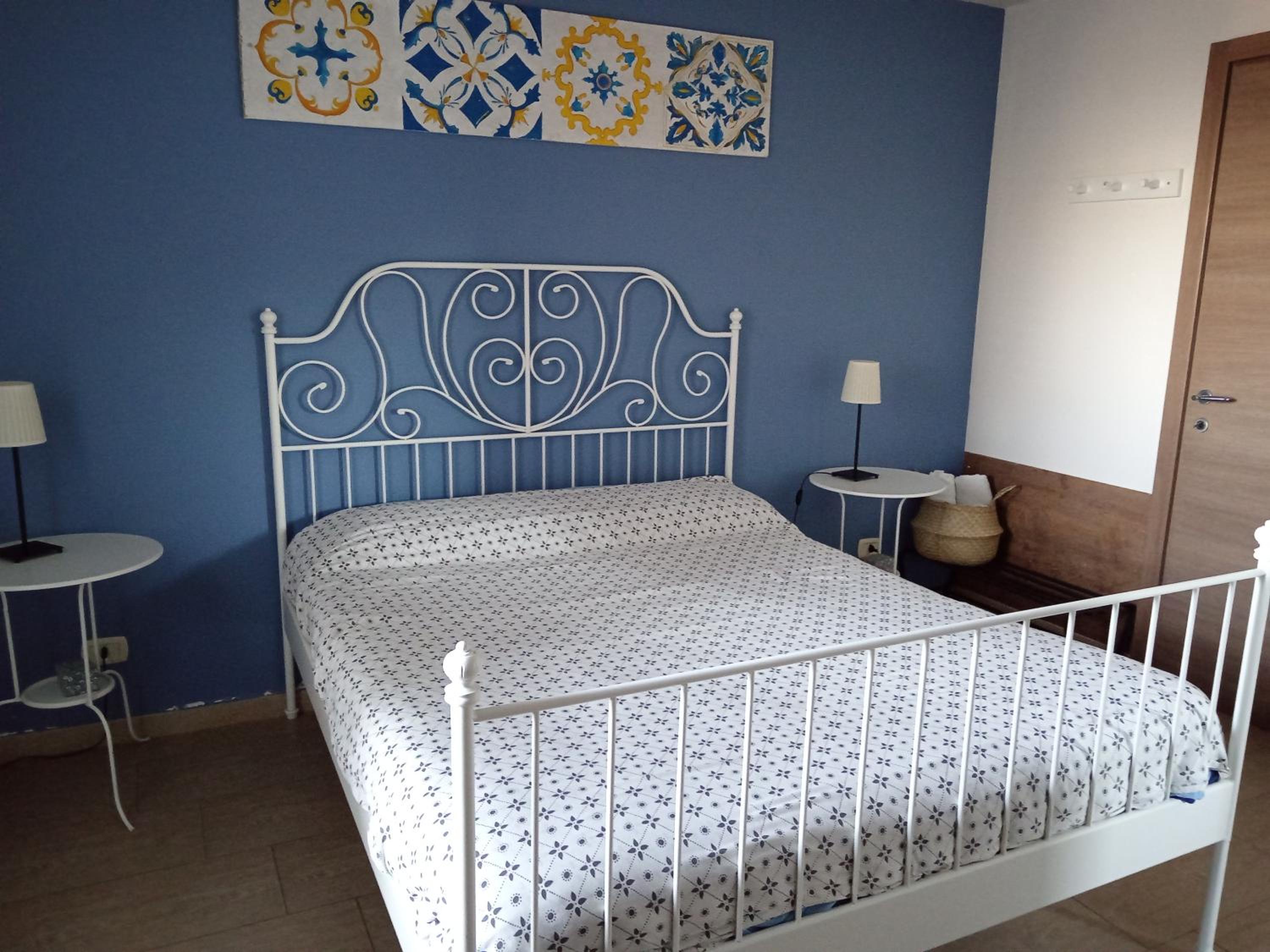 Double Room with Private Bathroom - Photo 1
