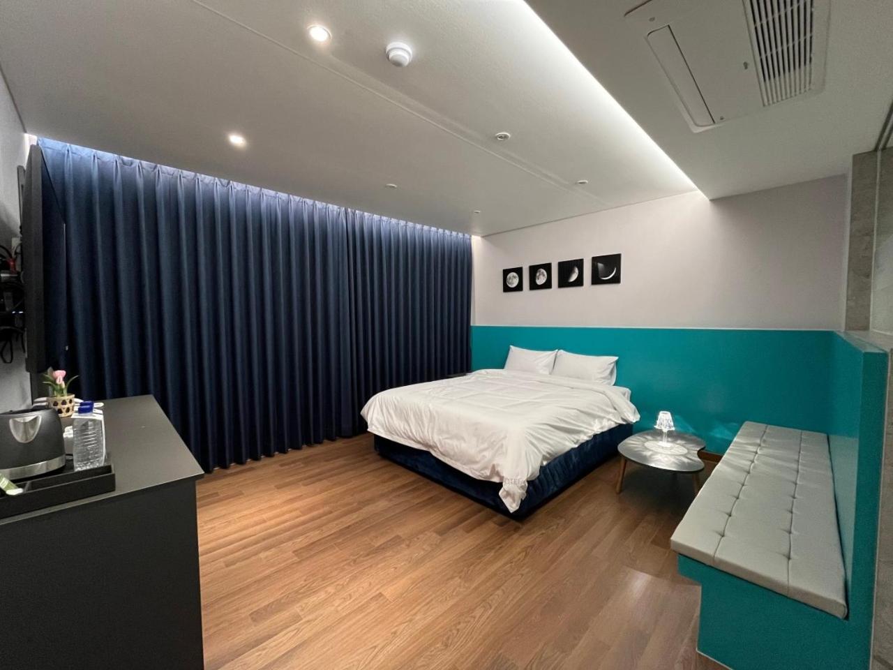 Standard Double Room photo 3