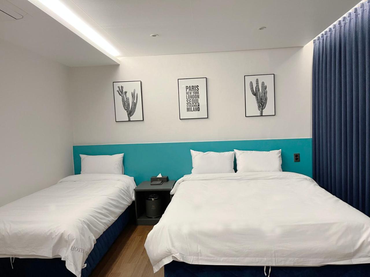 Deluxe Twin Room photo 3
